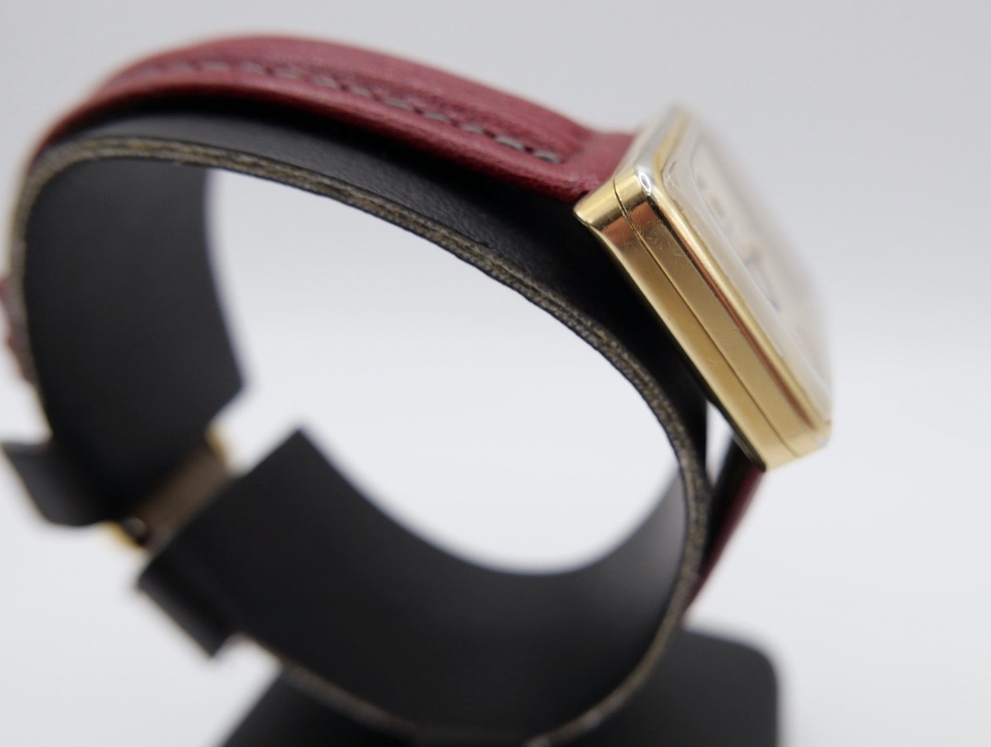 Omega De Ville Handaufzug Cal. 620 Vergoldet Damen Armbanduhr 25x25mm 60er Jahre