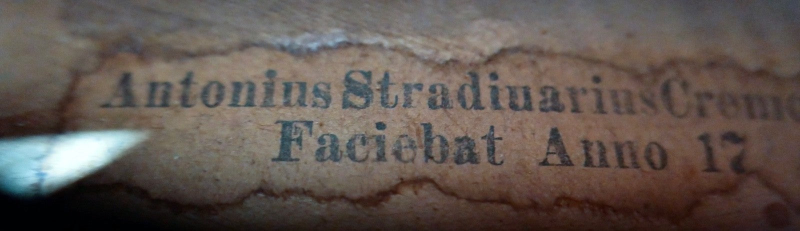 Alte Stradivarius Kopie Geige im Holzkasten mit Bogen & Zubehör Konvolut