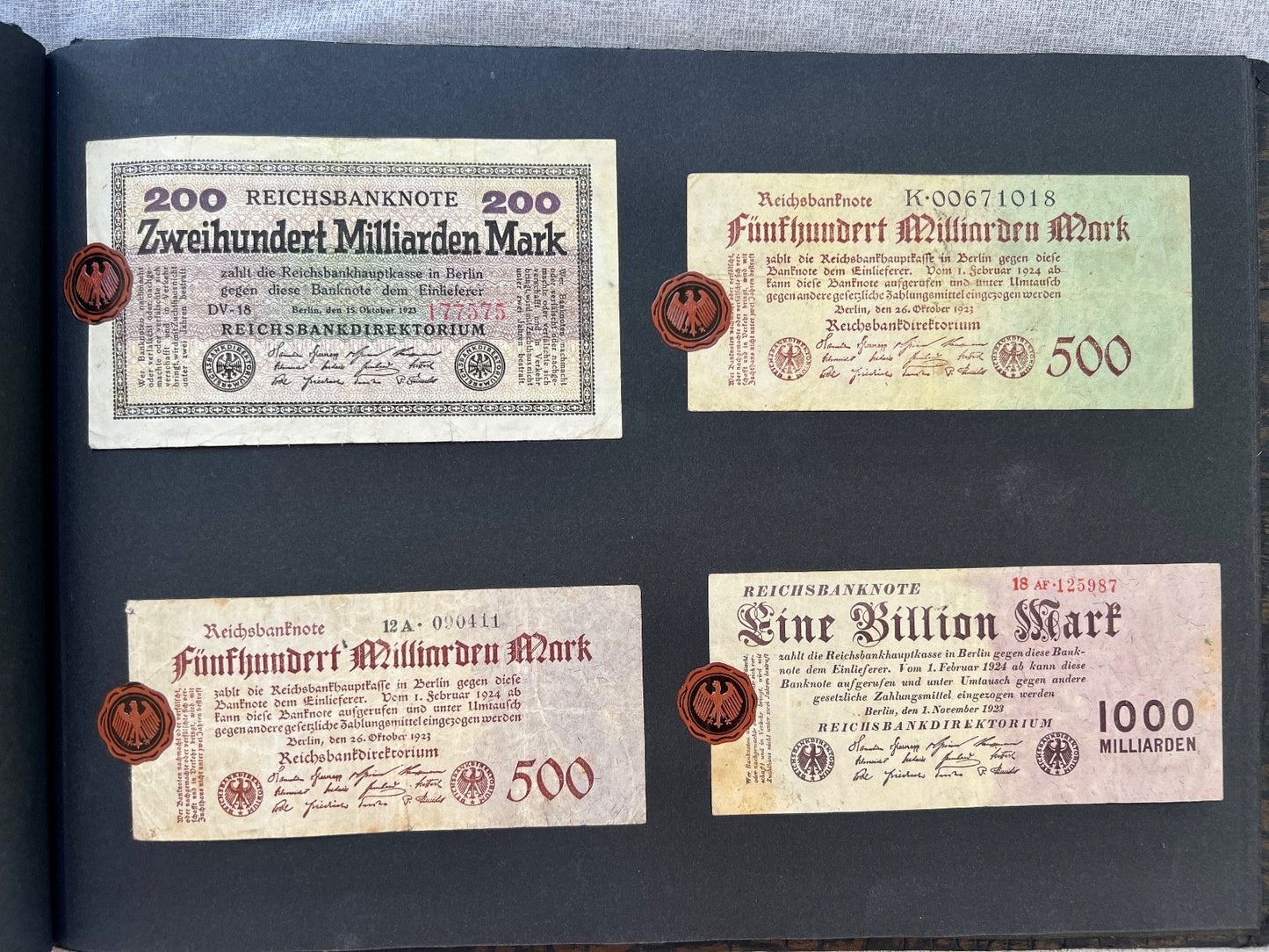 Album  116x Inflation Geldscheine Ro. Banknoten Mark Reichsbahn Mrd Mio UNC
