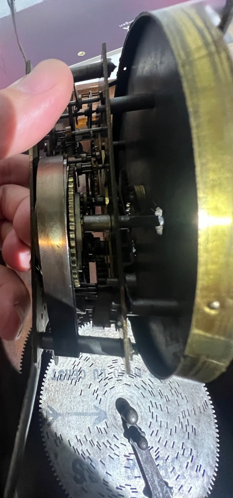 Kleine antike Wanduhr mit Spielwerk für Lochblech Platten um 1900