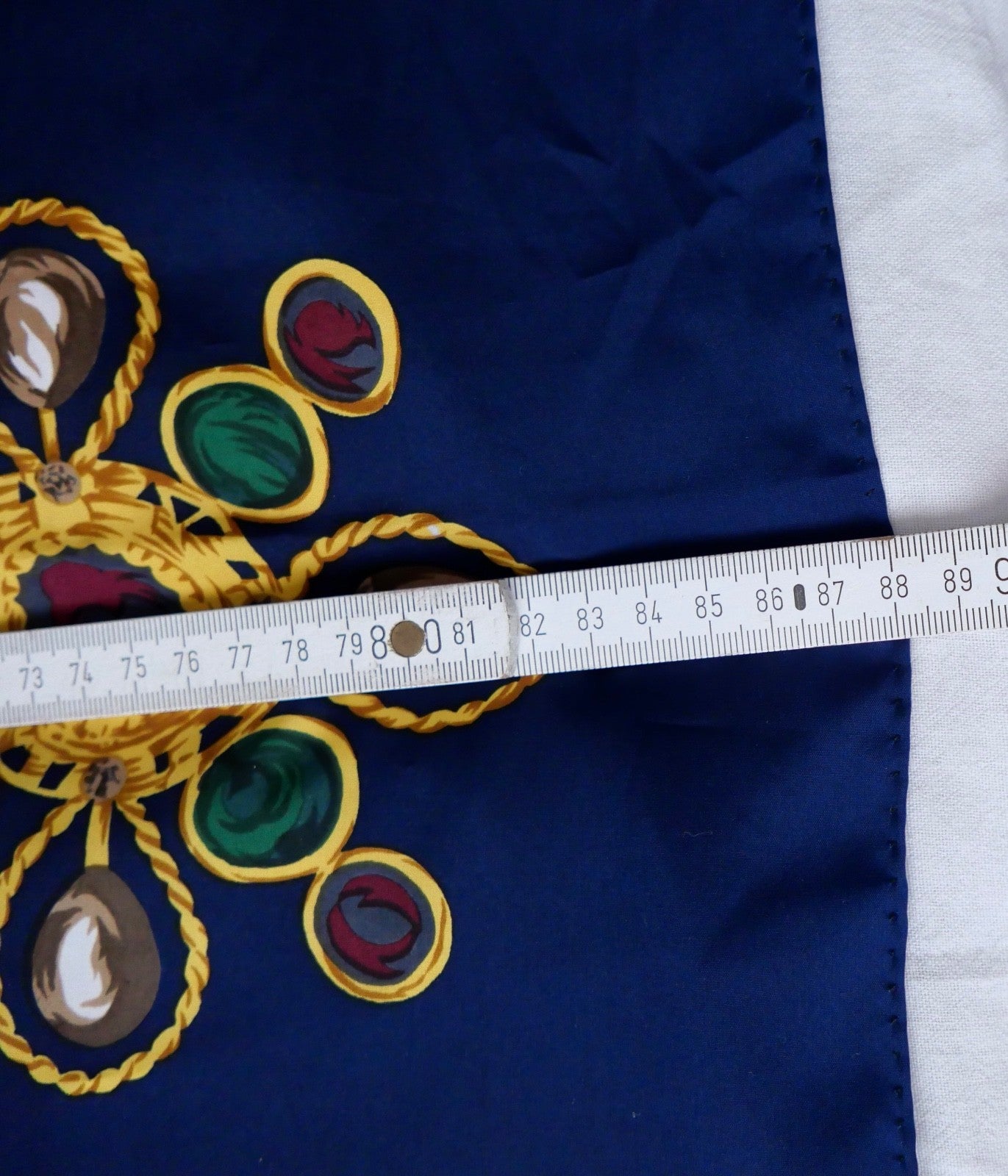 Vintage Chanel Halstuch Tuch Schal Seidenschal 80er  90er Jahre NEUwertig