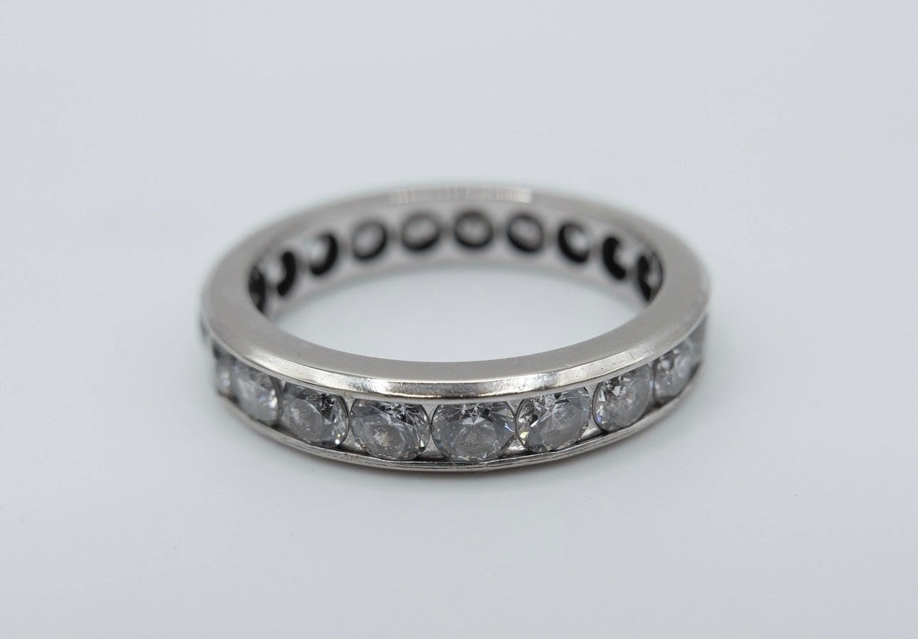1970er Weißgold Ring 585 Memory mit Zirkonia Gr. 60 Damenring