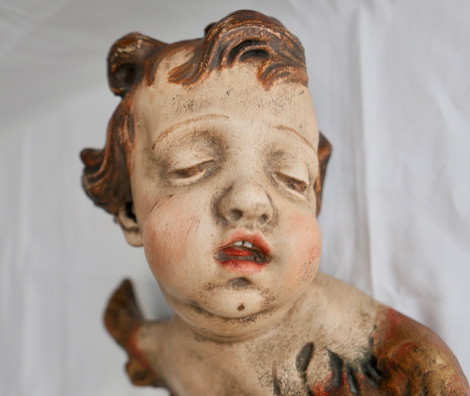 Großer Engelkopf farbig Puttenkopf Putti aus Achatit nach Ignaz Günther