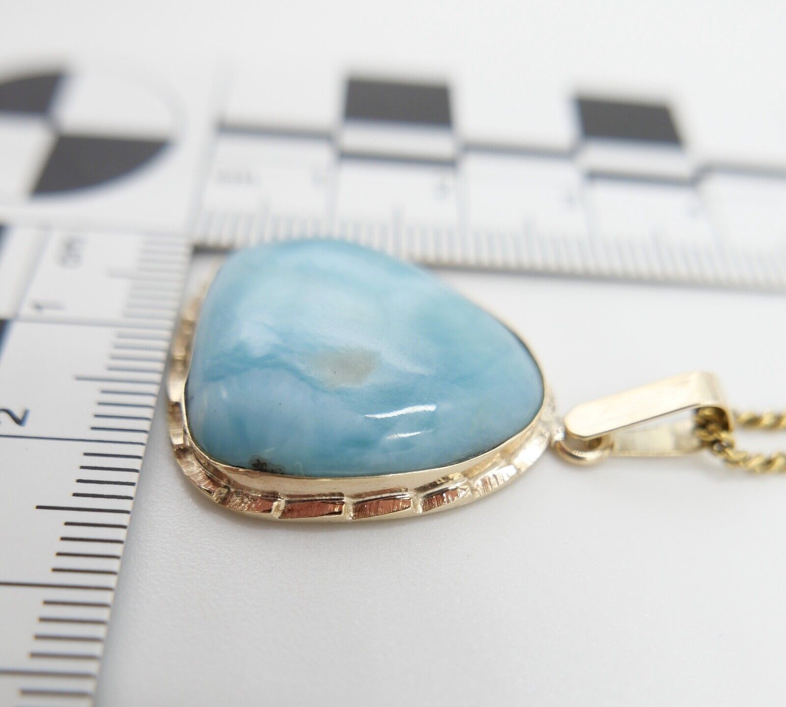 LARIMAR Gelbgold Anhänger 585 / 14K Handgefertigt Ø 26mm