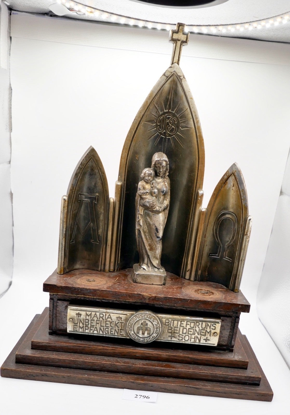Historischer Hausaltar Fr. Welty Augsburg von 1954 mit mechanischer Spieluhr