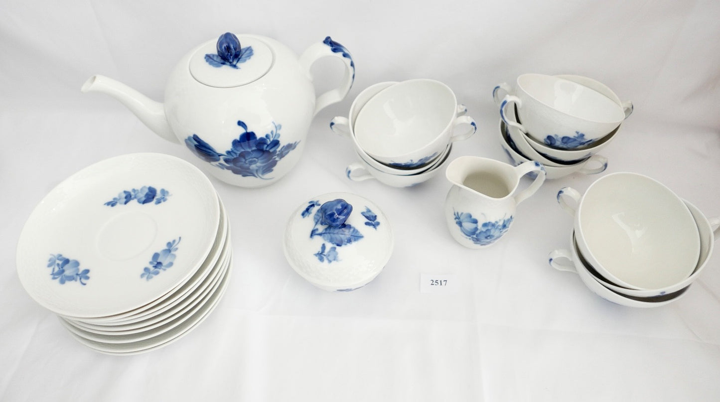 23 Tlg ROYAL COPENHAGEN " Blaue Blume " Tee Service Porzellan Teller Tassen