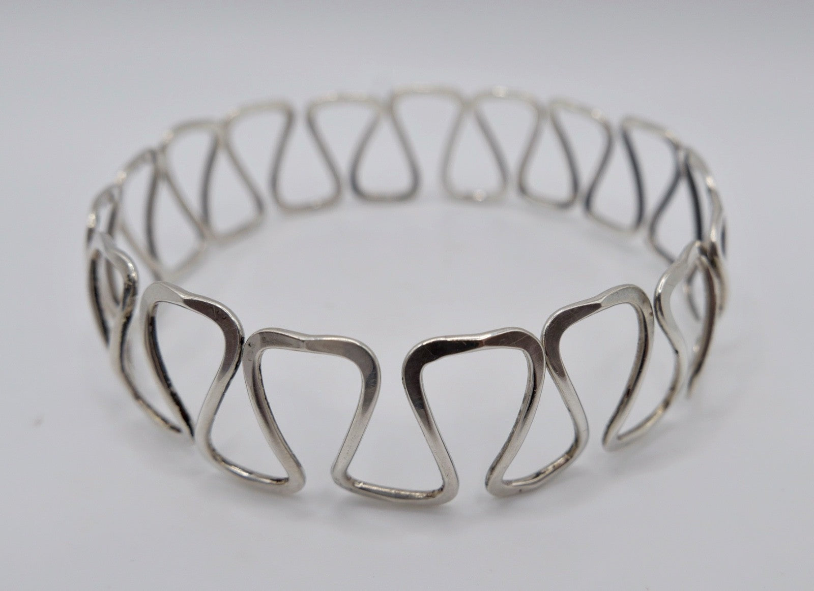 1960er Vintage feiner formbarer Armreif Silber 835 Wellen Muster E/P Armband
