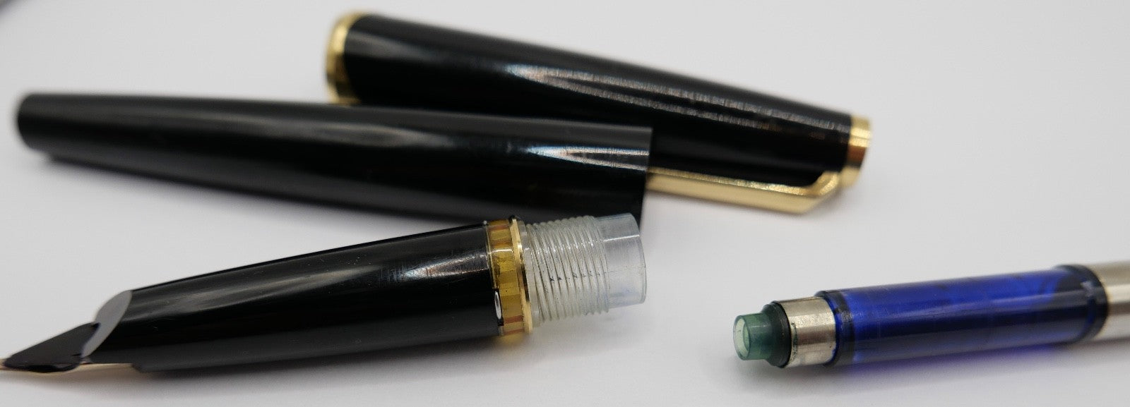 Nr. 121 Füller Füllfederhalter Montblanc 585 14kt Gold Feder