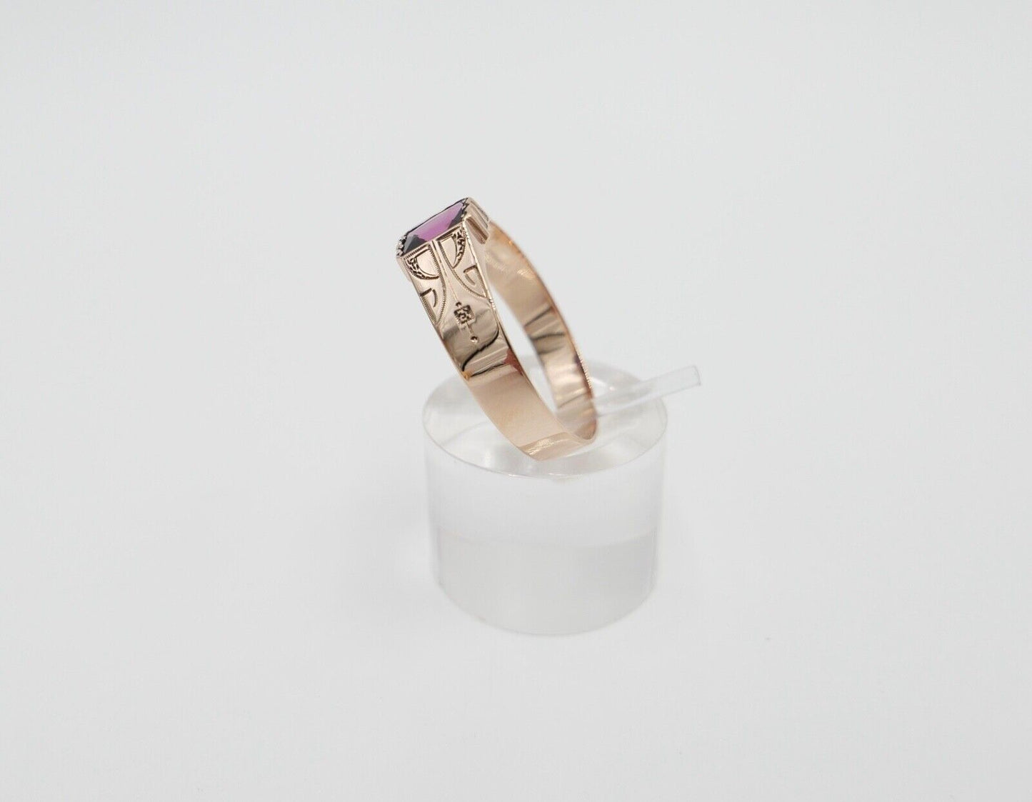 antiker Ring um 1890  handgraviert mit pinkem Granat 585 / 14K Rosegold Gr. 70