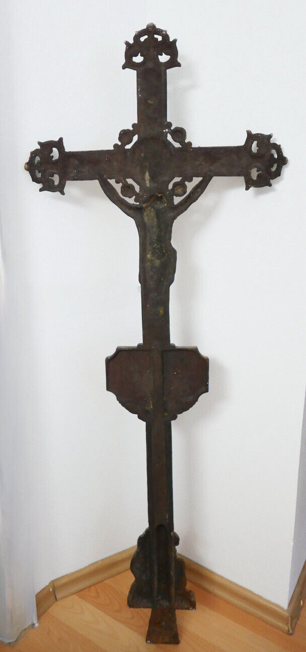 Großes antikes Grabkreuz aus Gusseisen 1905 Grabstein Grab Österreich 116x43 cm 