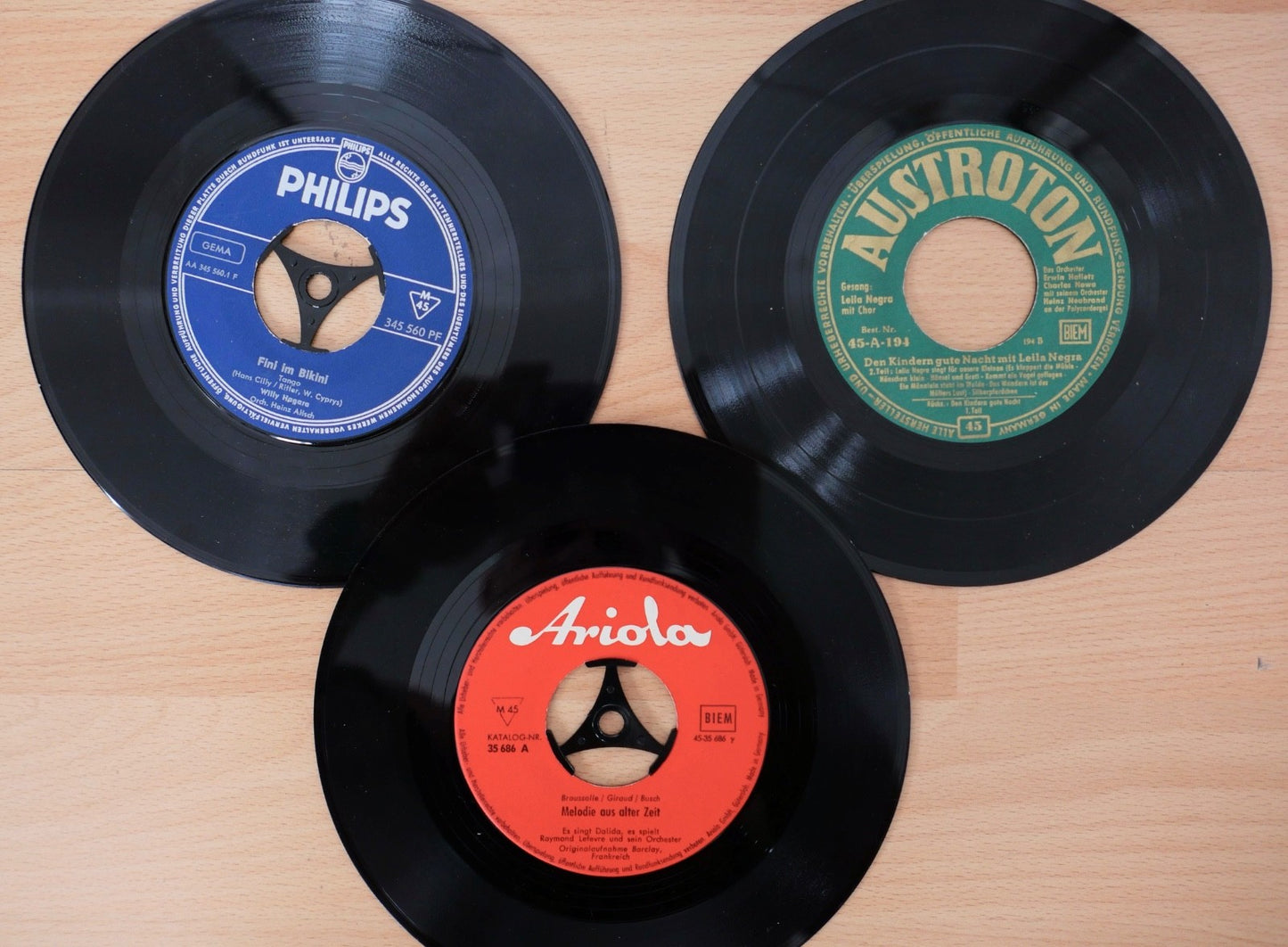 Konvolut 26 Singles 7" 45rpm –  Schlager, Chanson, Operette, Volkslied Alexander
