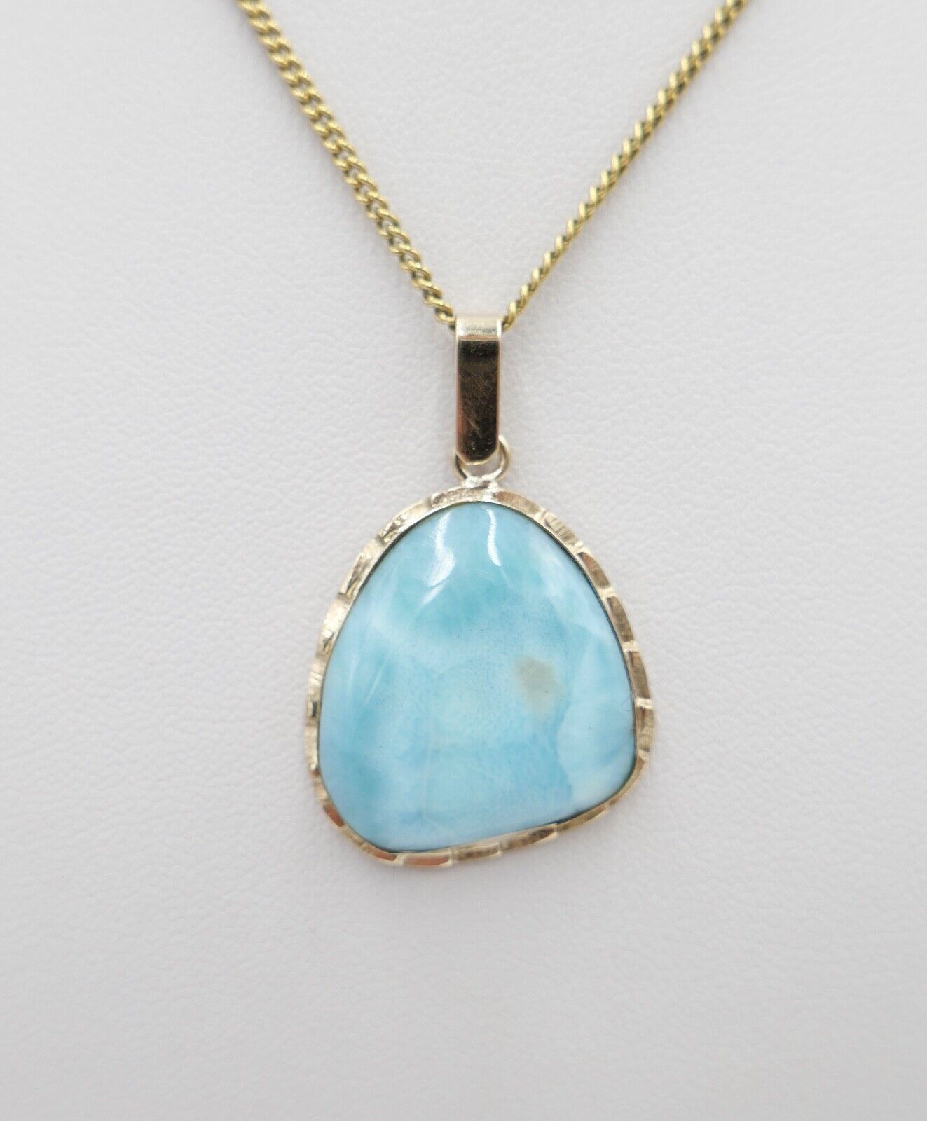 LARIMAR Gelbgold Anhänger 585 / 14K Handgefertigt Ø 26mm