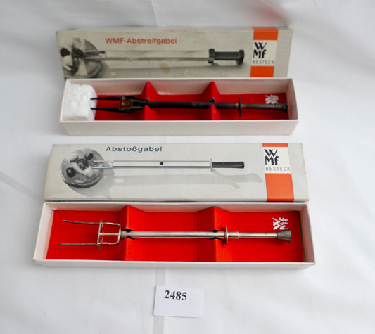 NEU 2x WMF Abstoßgabel Abstreifgabel versilbert  OVP UNBENUTZT 8325 104 & 8313