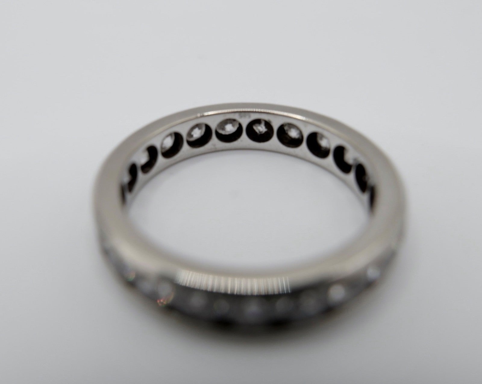 1970er Weißgold Ring 585 Memory mit Zirkonia Gr. 60 Damenring