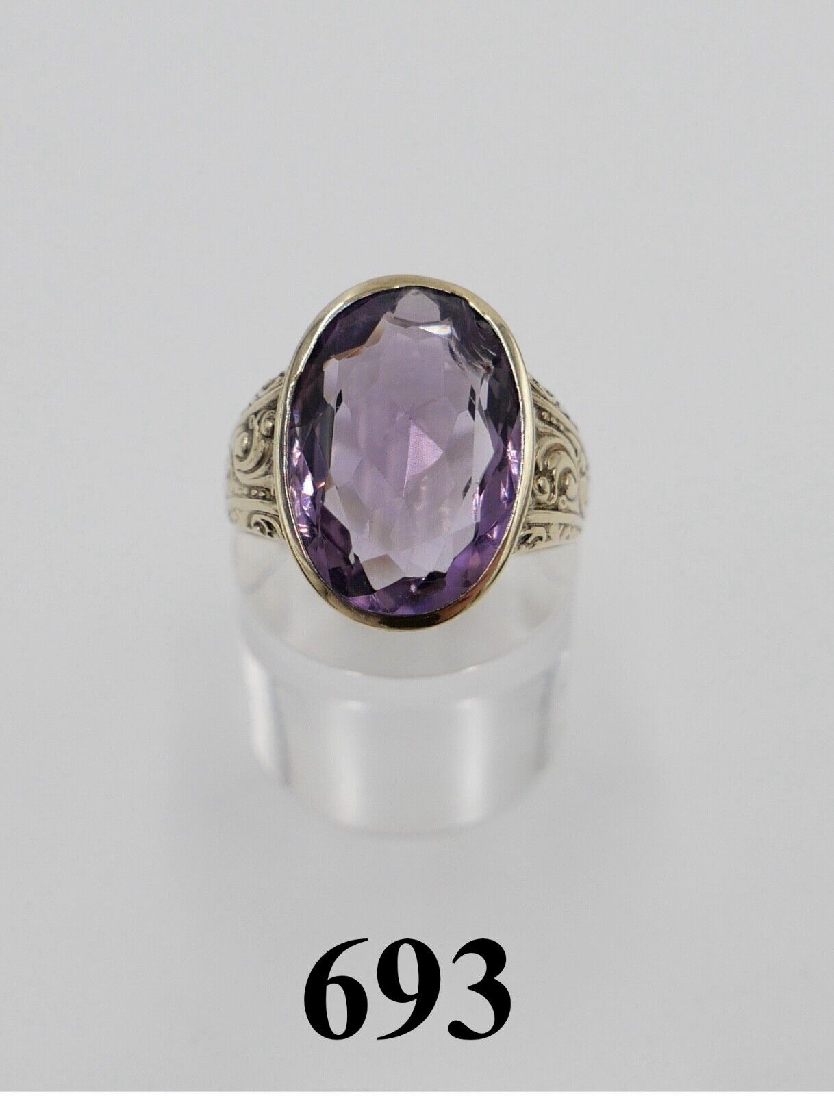 Antiker Jugendstil Damen Gold Ring 9K 375 Gr. 64 mit 14 Ct großem Lila Amethyst