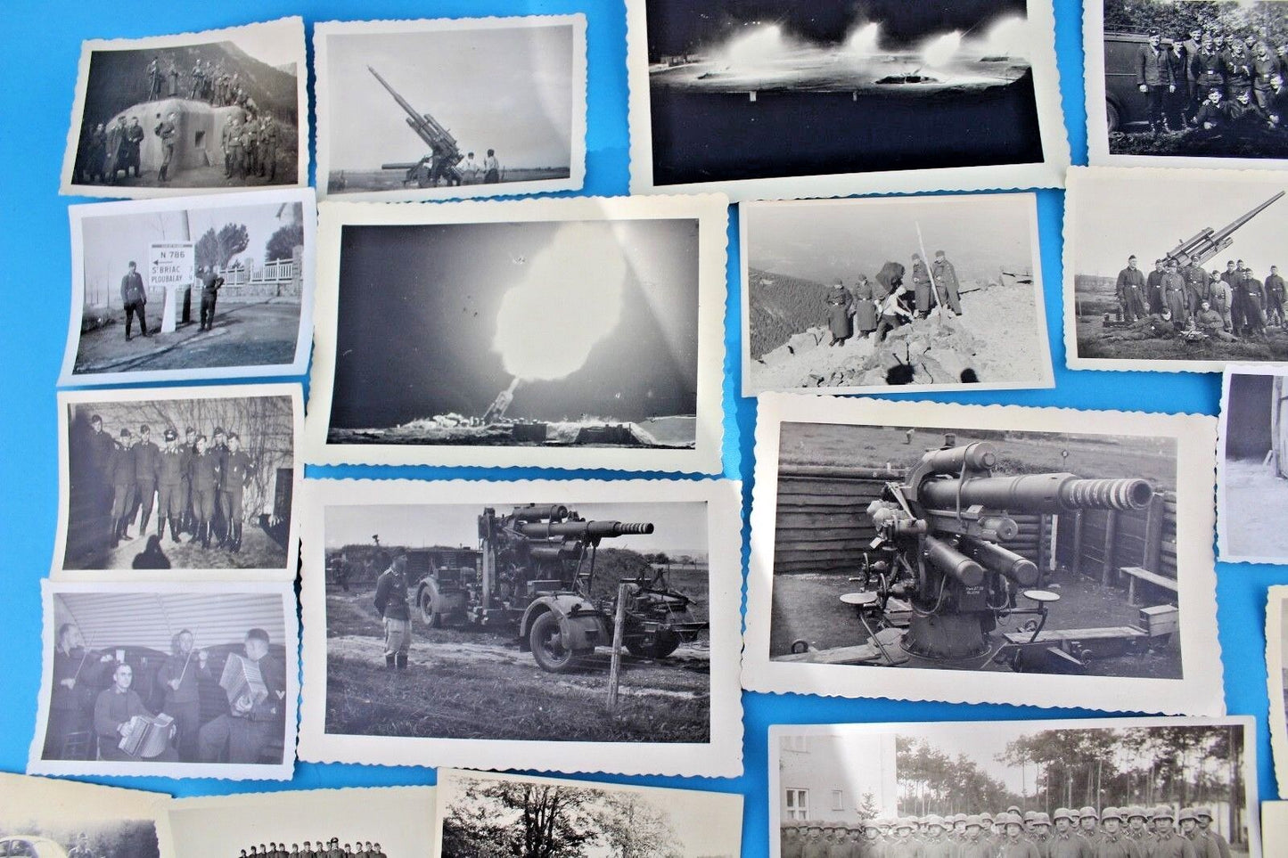 28x Foto Postkarten photo 3.Reich WW2 WK2 Germany Wehrmacht Flak Sudeten Konvolu