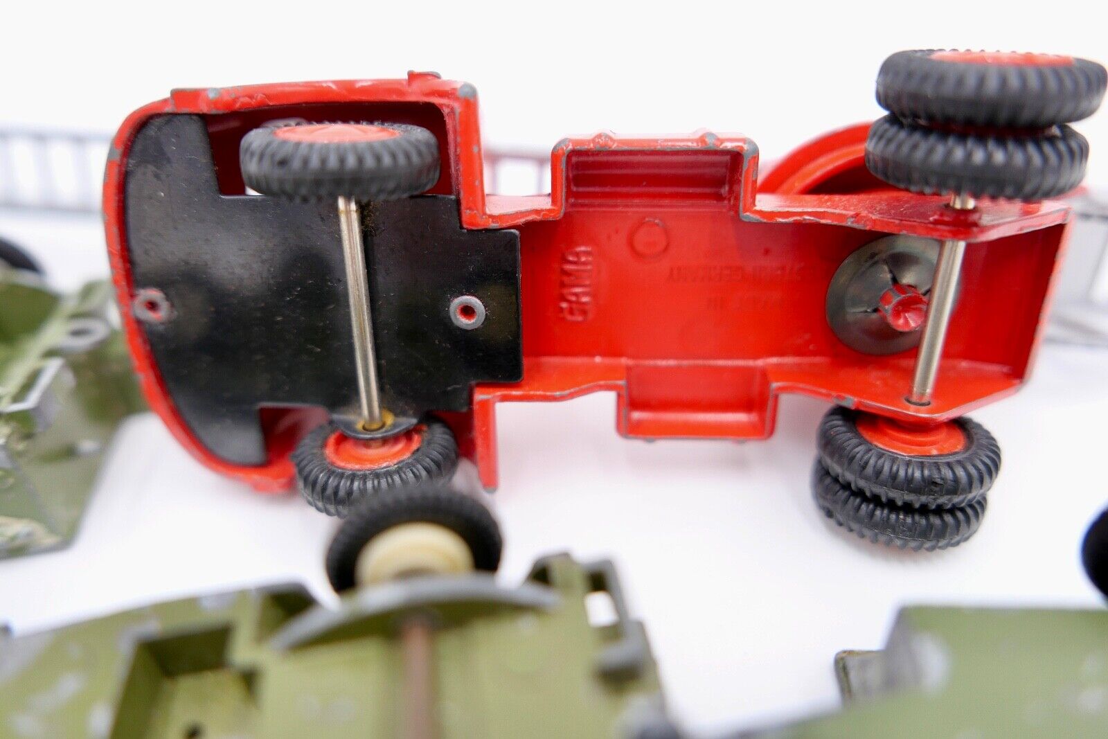 Posten 4 Stück Gama Toys Modellautos Feuerwehr 710 904-5-6 Jeep Militär