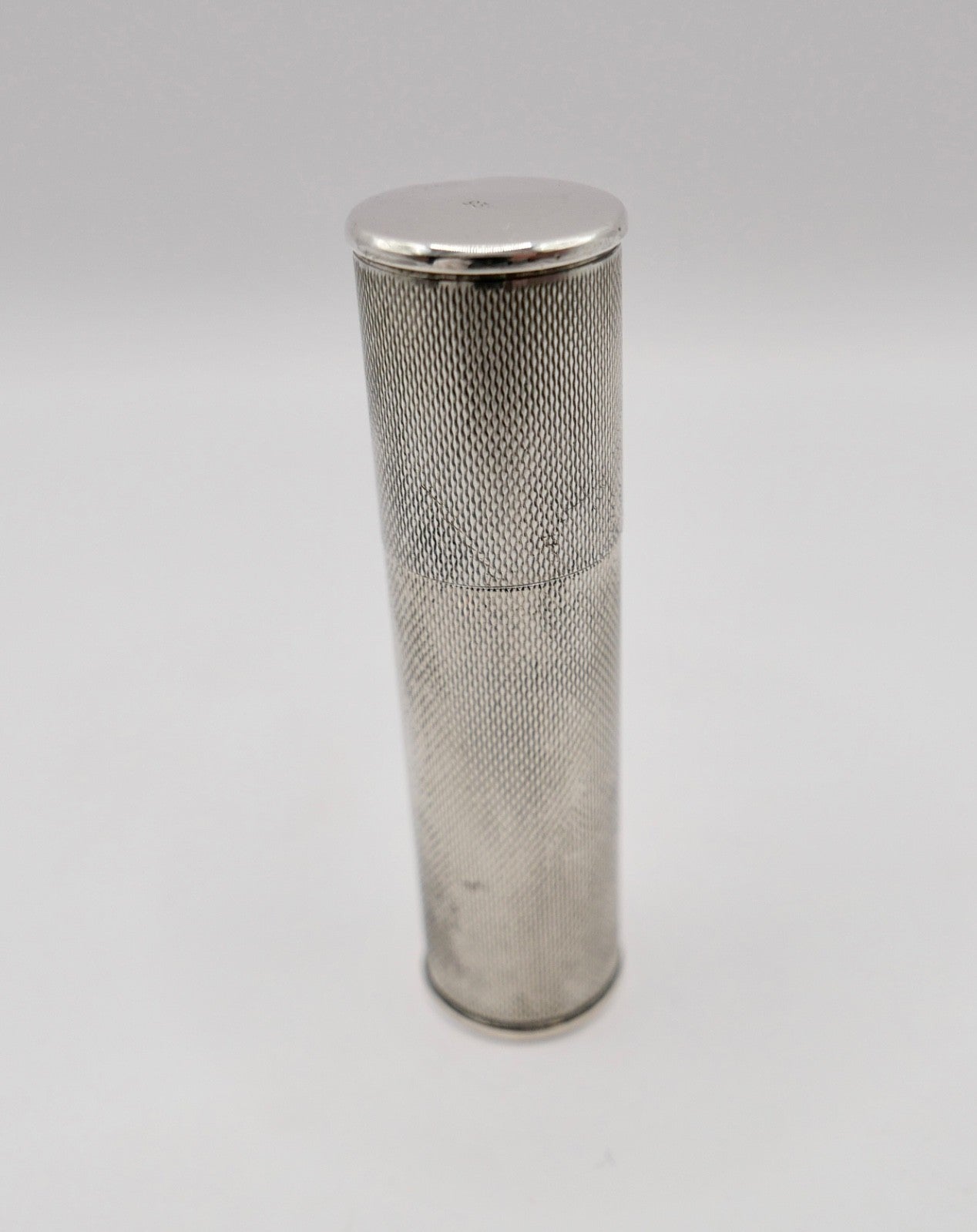 Altes Benzin Feuerzeug 935 Silber