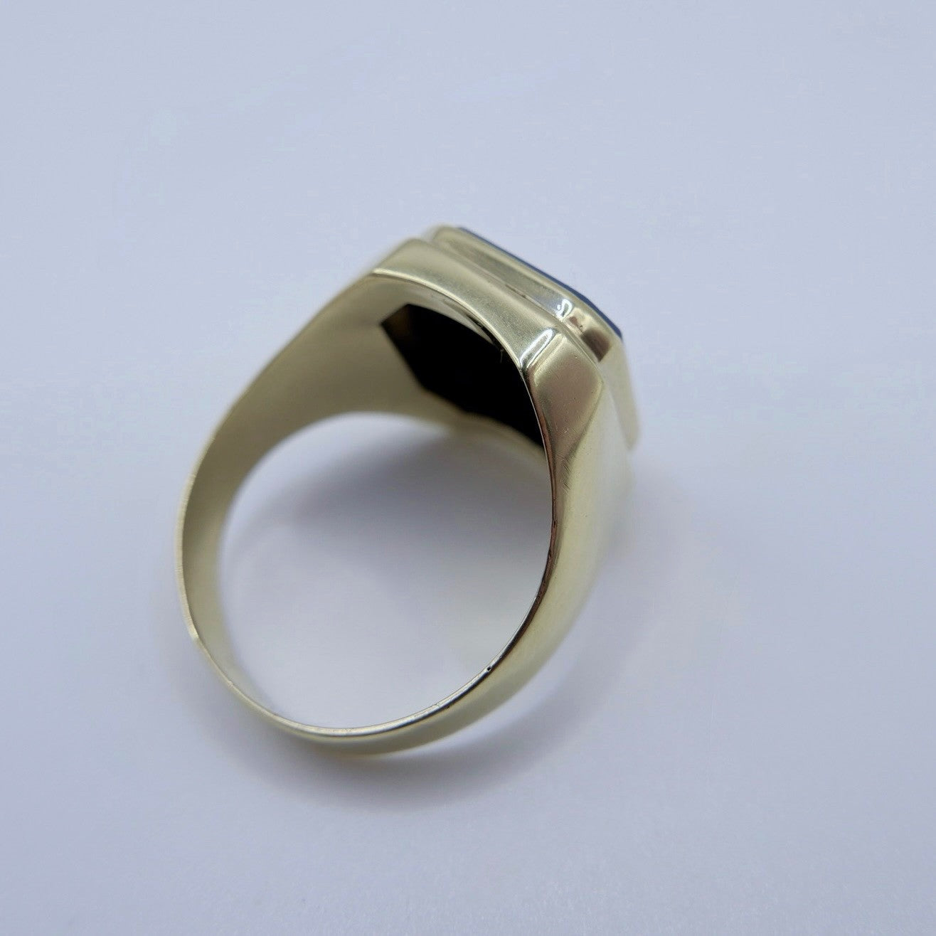 Goldener Herrenring mit Lapis Lazuli - 333 8K Gold Siegelring Gr. 63