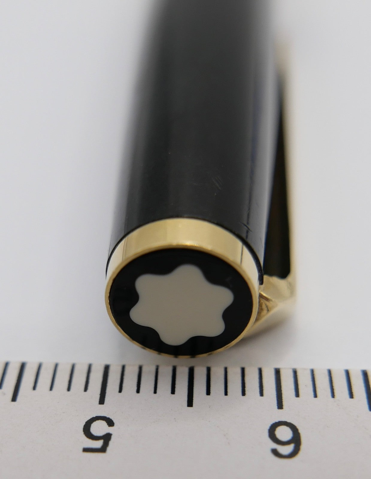 Nr. 121 Füller Füllfederhalter Montblanc 585 14kt Gold Feder