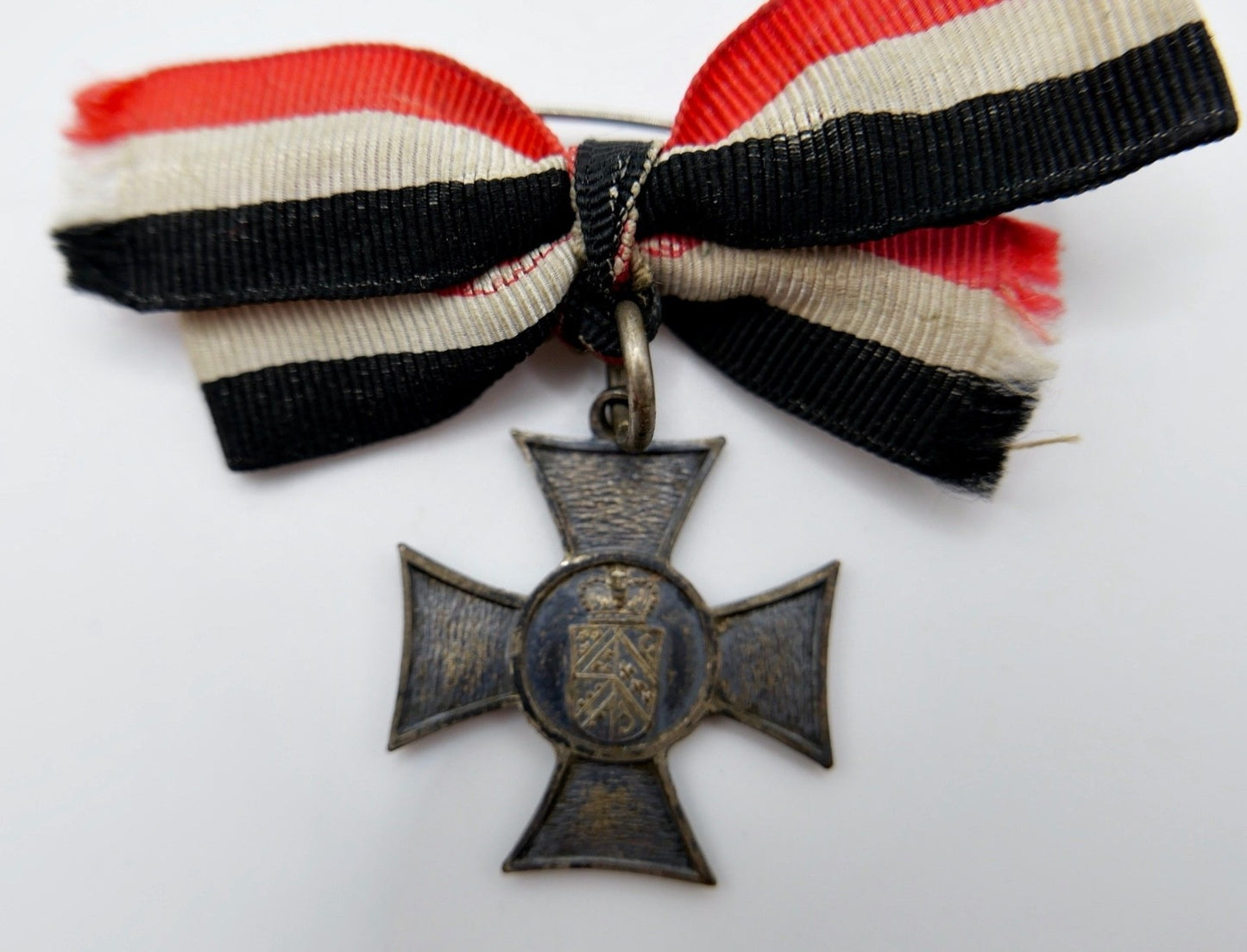 Baden Kreuz für freiwillige Kriegshilfe 1914 1916 Damenschleife Orden 1.WK