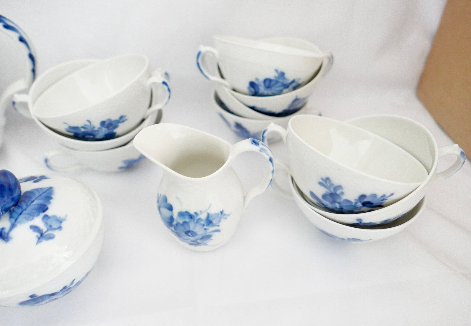 23 Tlg ROYAL COPENHAGEN " Blaue Blume " Tee Service Porzellan Teller Tassen