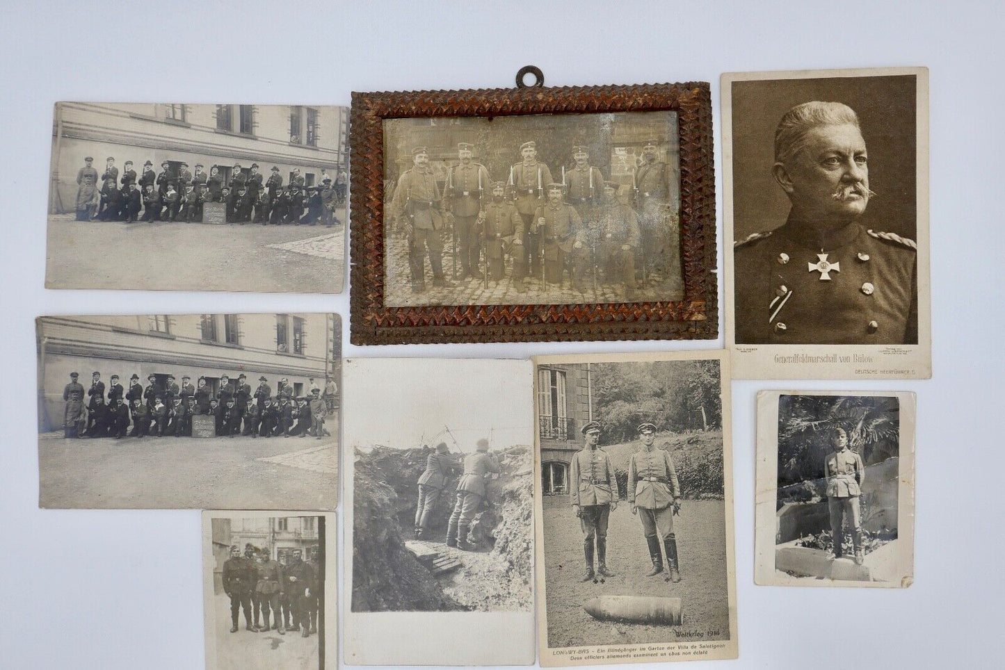 Posten Postkarte WW WK 1 / 2 Fotos Militär Soldaten