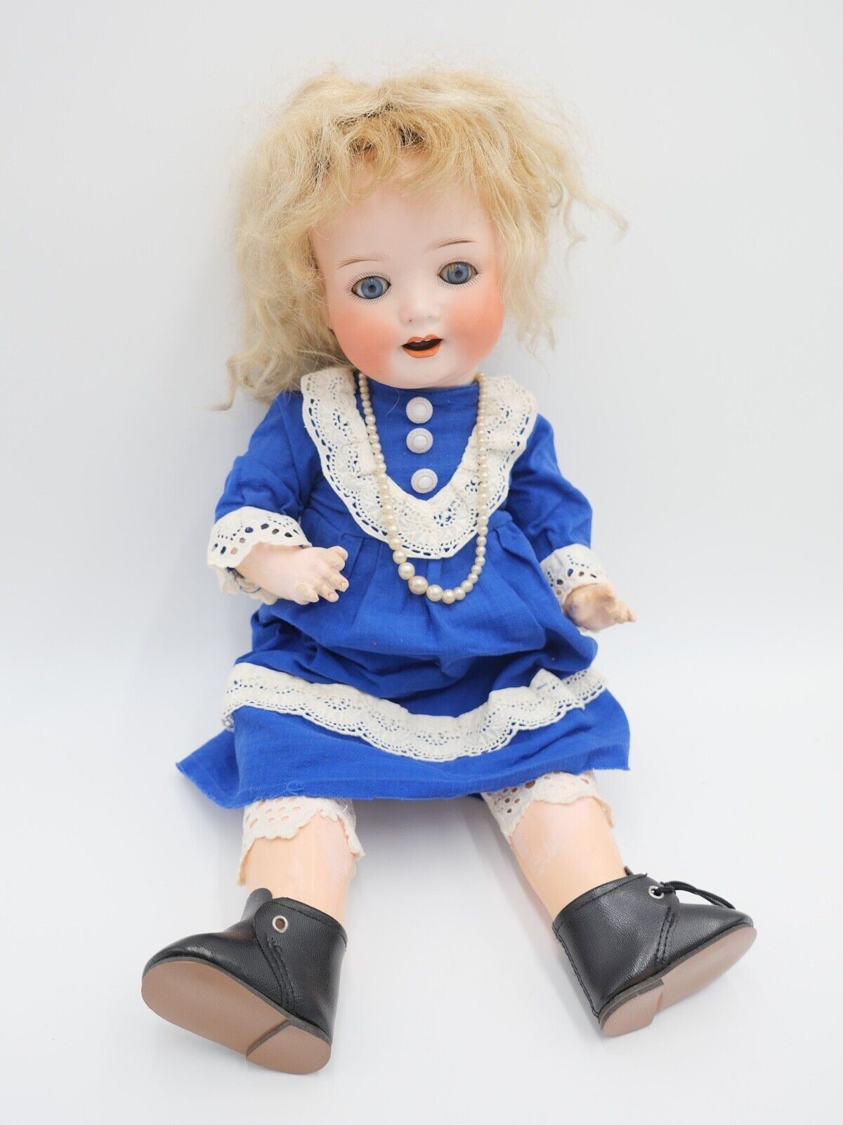 Antike Bisk Porzellan Puppe Gebr. Heubach Köppelsdorf 300.1. old doll 47 cm