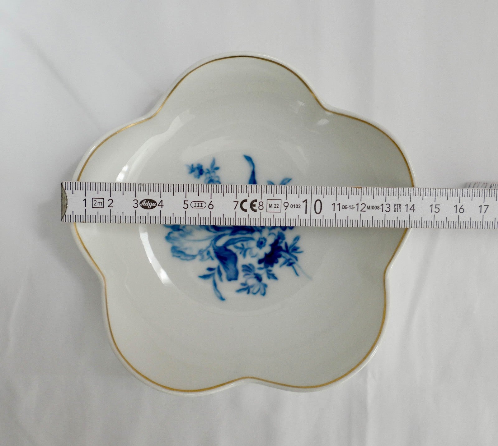Meissen Aquatinta Schale Schälchen Ø 14,5 cm blaue Blumen und Goldrand