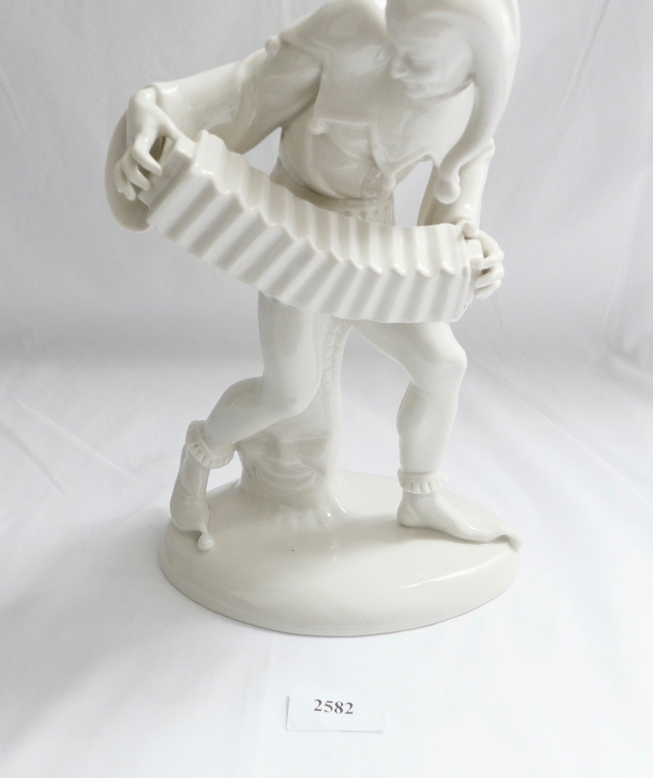 Schwarzburger Werkstätten Harlekin Figur Ziehharmonika Bandonium G. Oppel U 234