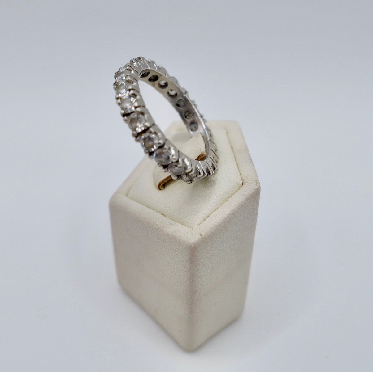 Alter eleganter Silber Memory Eternity Ring 925er Silber Zirkonia Besatz Gr. 58