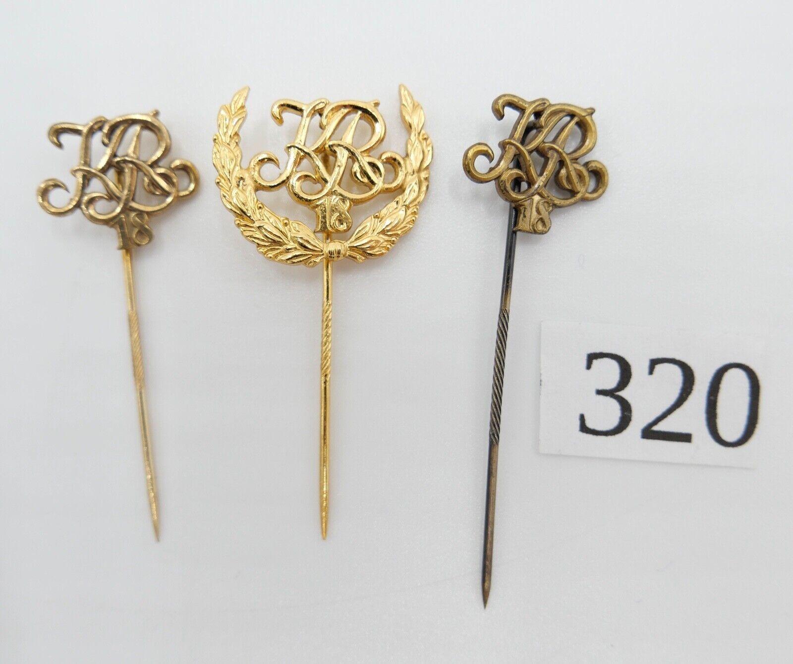 3x Abzeichen Kavallerie Reiter Regiment 18 Nadel KR 18 WW2 WK2 SELTEN