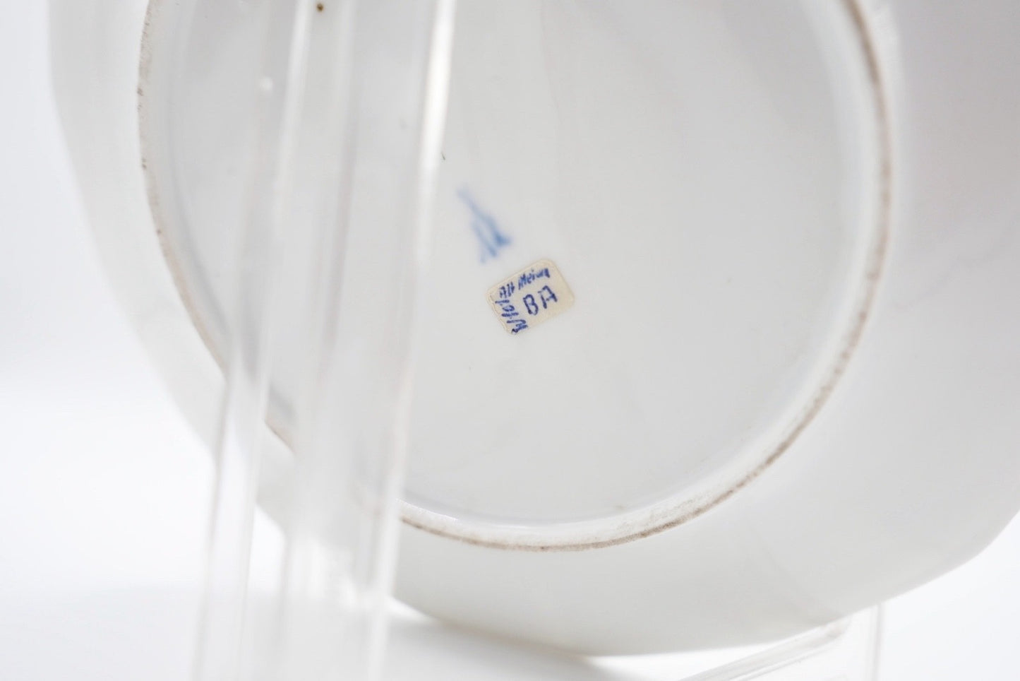 Antiker Meissen Teller 19 cm Weiß Goldrelief Schuppenmuster