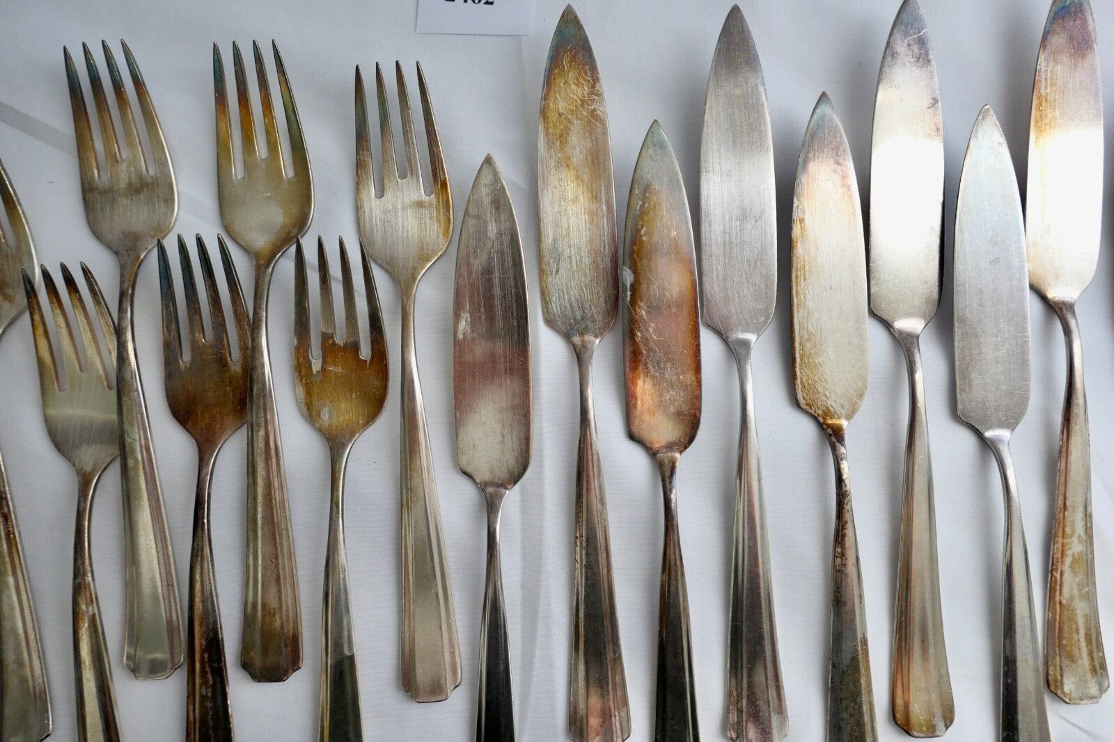 FISCHBESTECK 24 Teile WMF 1900 Hammerschlag 90er versilbert Gabel Messer