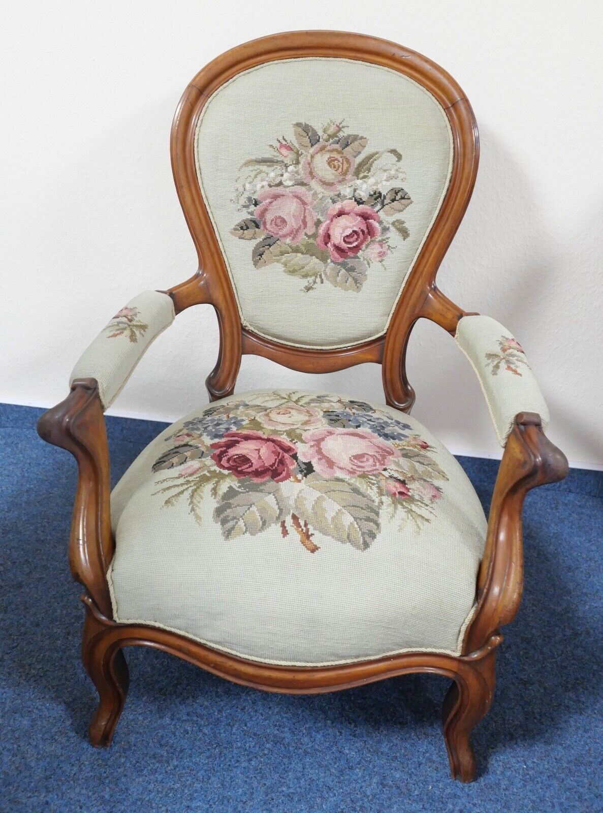 antik massiver Biedermeier Gobelin  um 1850 Stuhl Sessel Kissen Blumenbukett