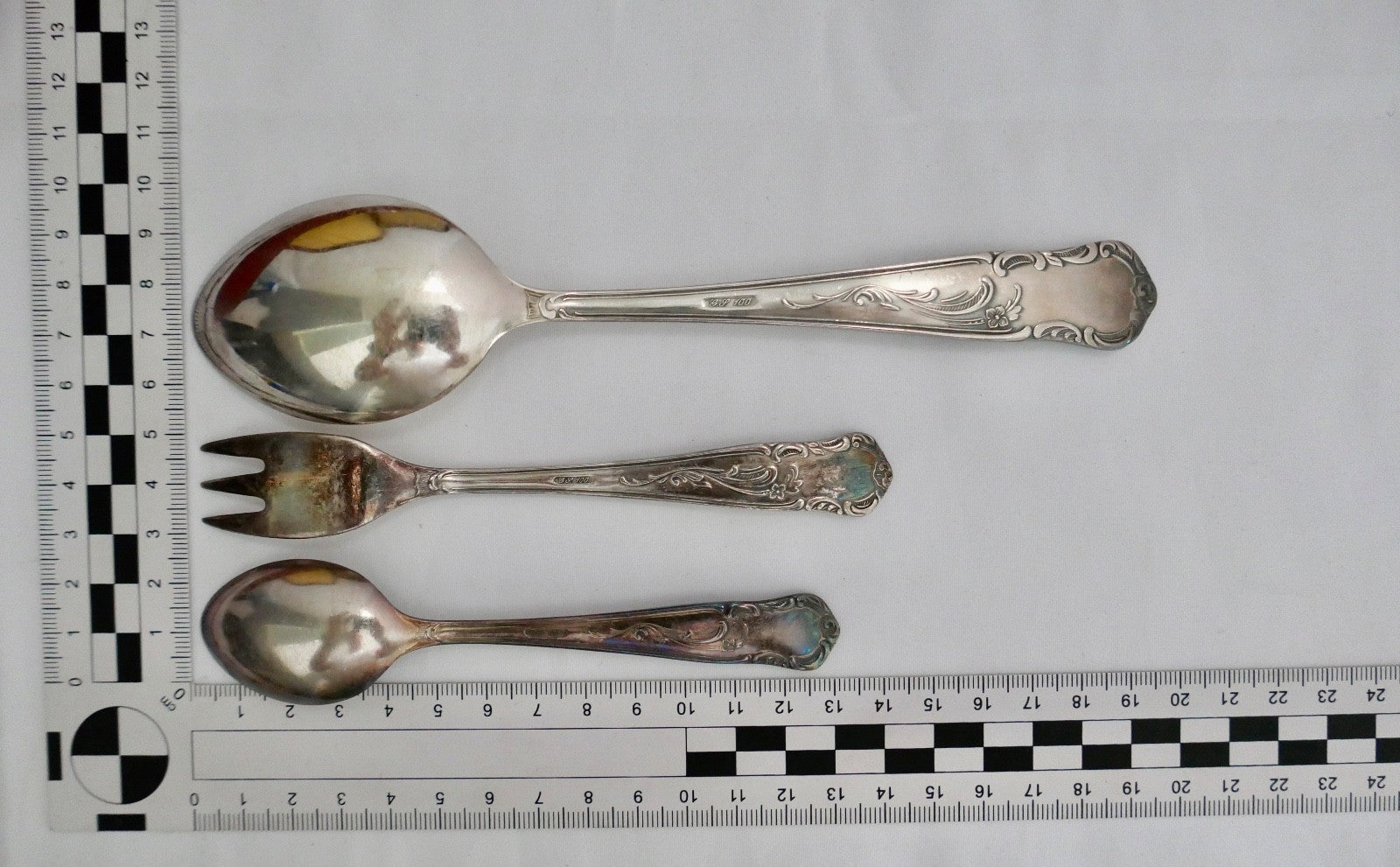 24 Tlg. Besteck Set G.S. 100 Barock Löffel Gabel Messer Im Original Etui