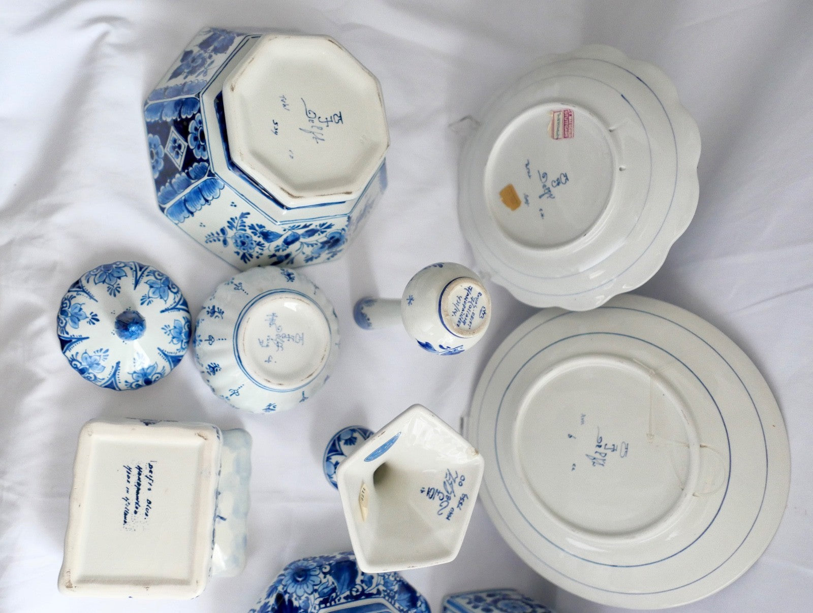 13 Teilig Posten Konvolut DELFT Teller Vase Schüssel Dose