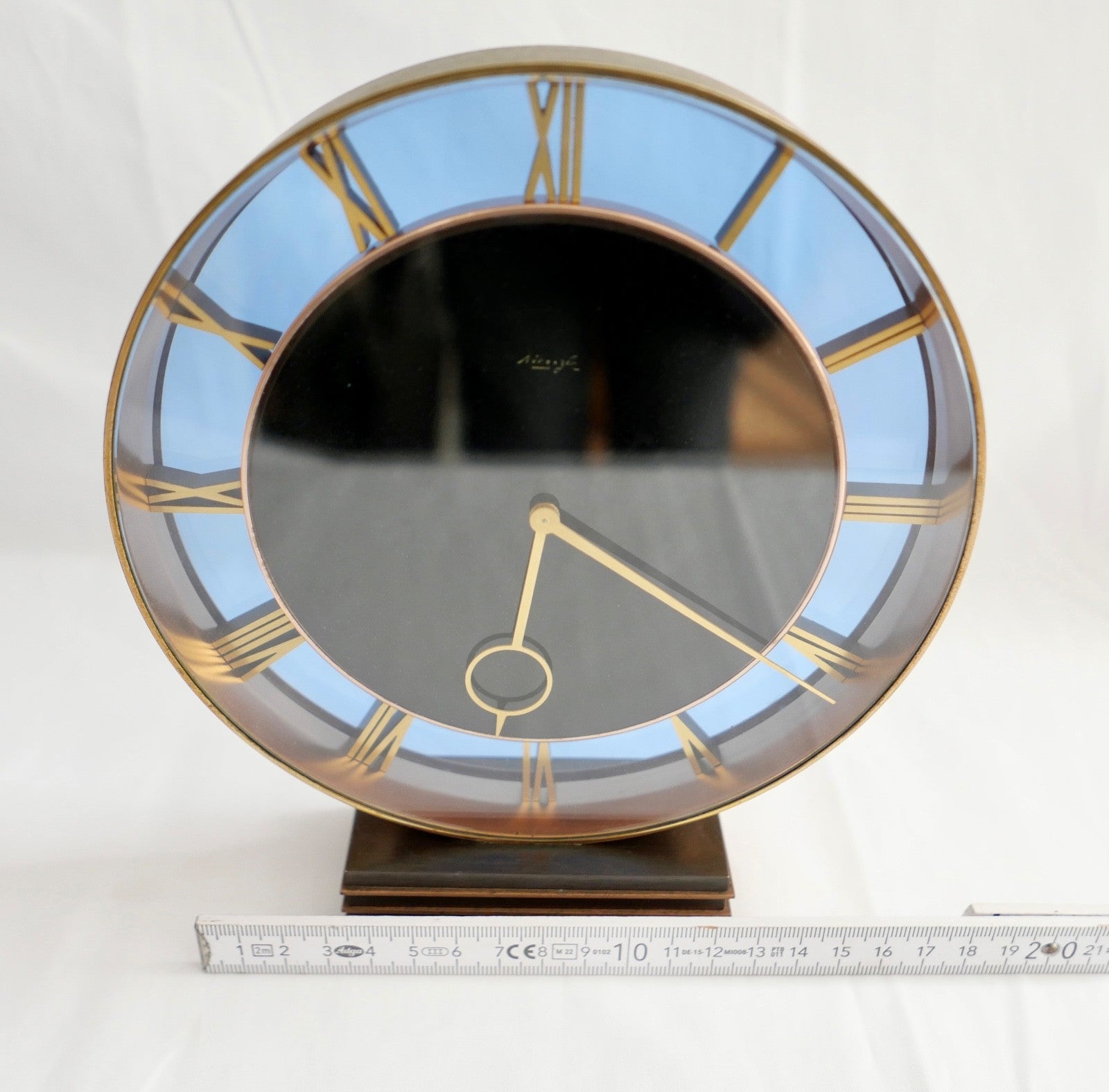 Tischuhr Kienzle von Heinrich Möller 1930er Jahre 8 Tage Werk in blau