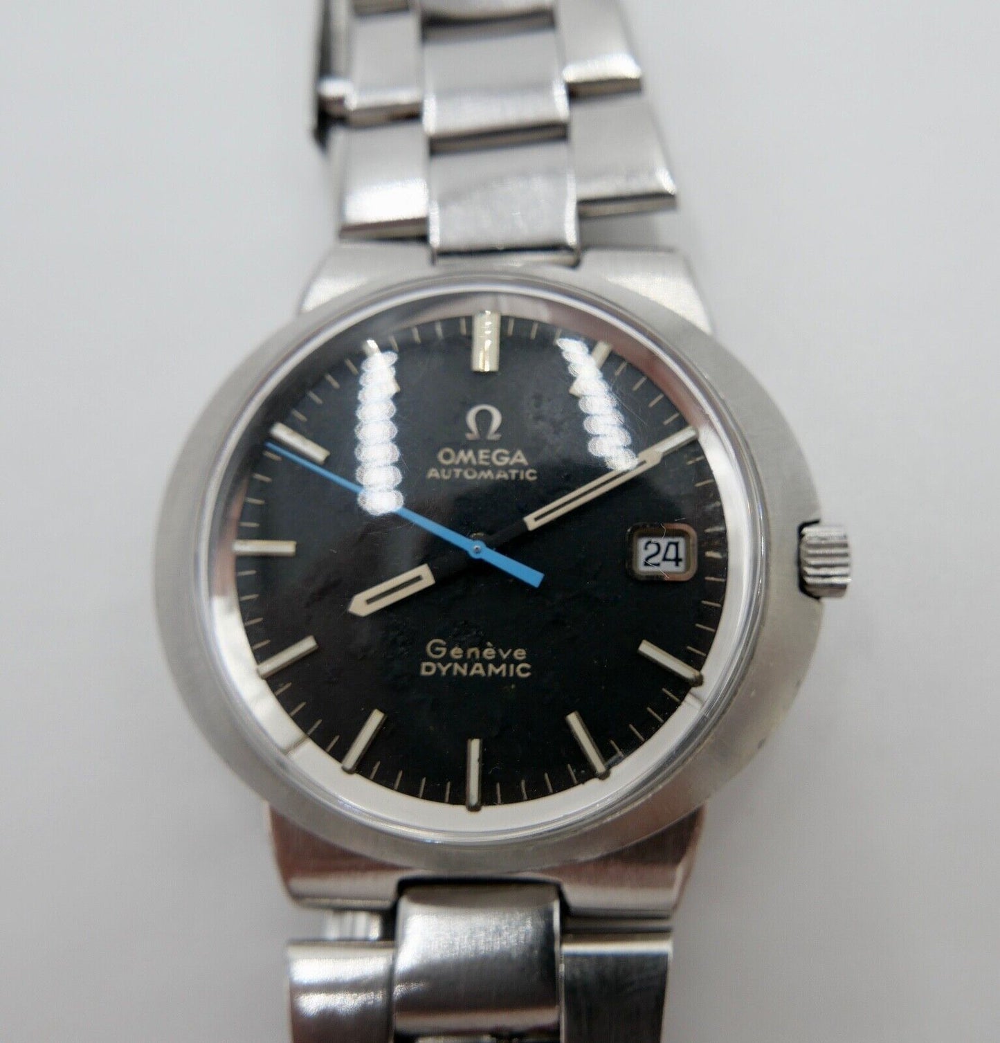 1970er Jahre Herrenuhr OMEGA Genéve Dynamic Automatic Kal. 565 original Band Ø41