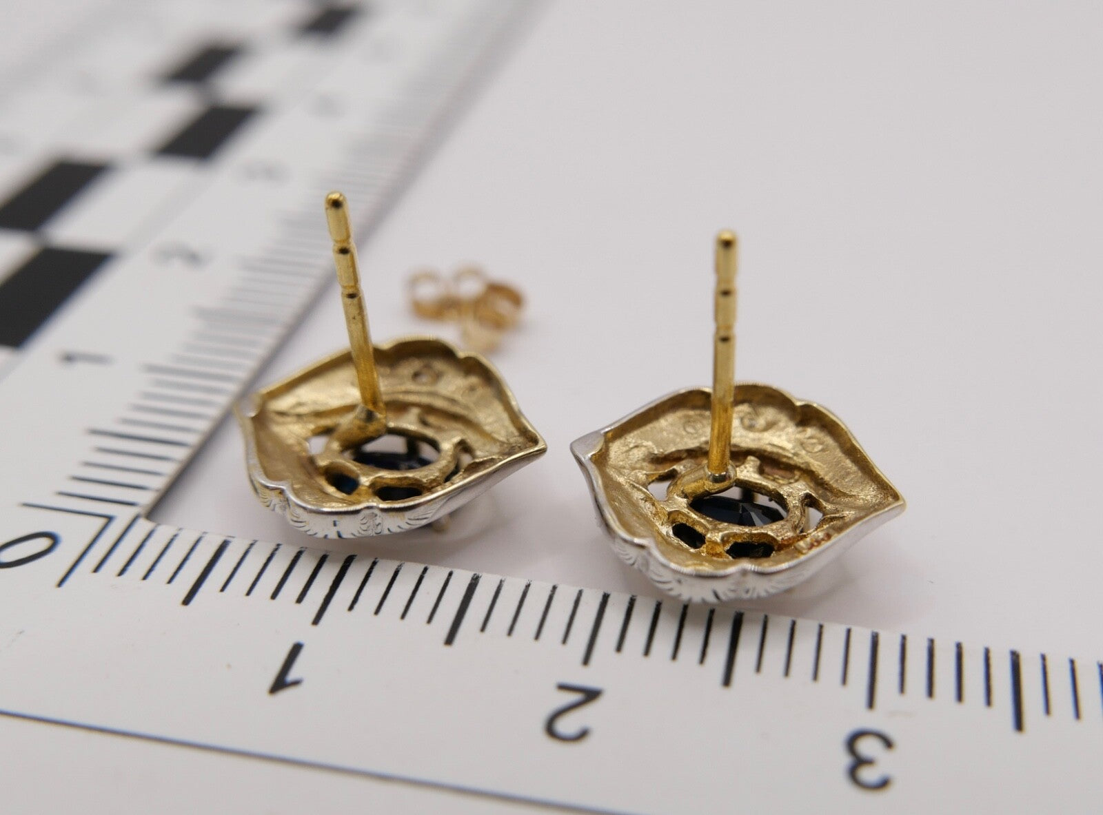 Bicolor 1970er Gold 585 14K Diamant & Saphir Ohrringe Ohrstecker  Ø 13,4mm