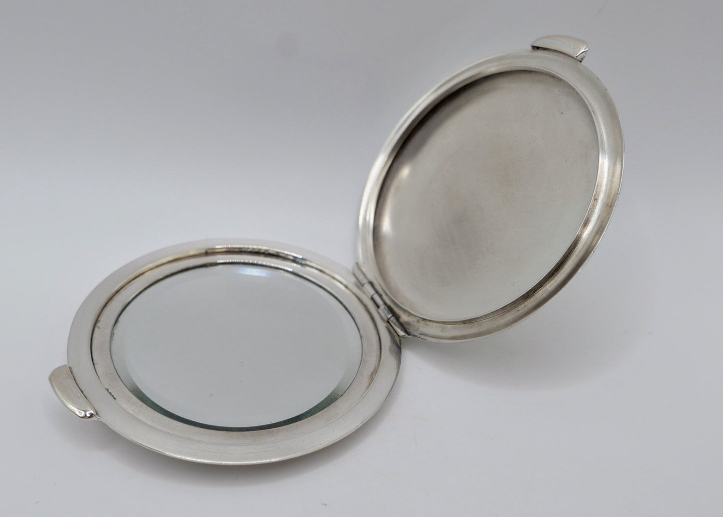 Antike Silber Puderdose Josef Pauser Schwäbisch Gmünd 830S Guilloche Jugendstil