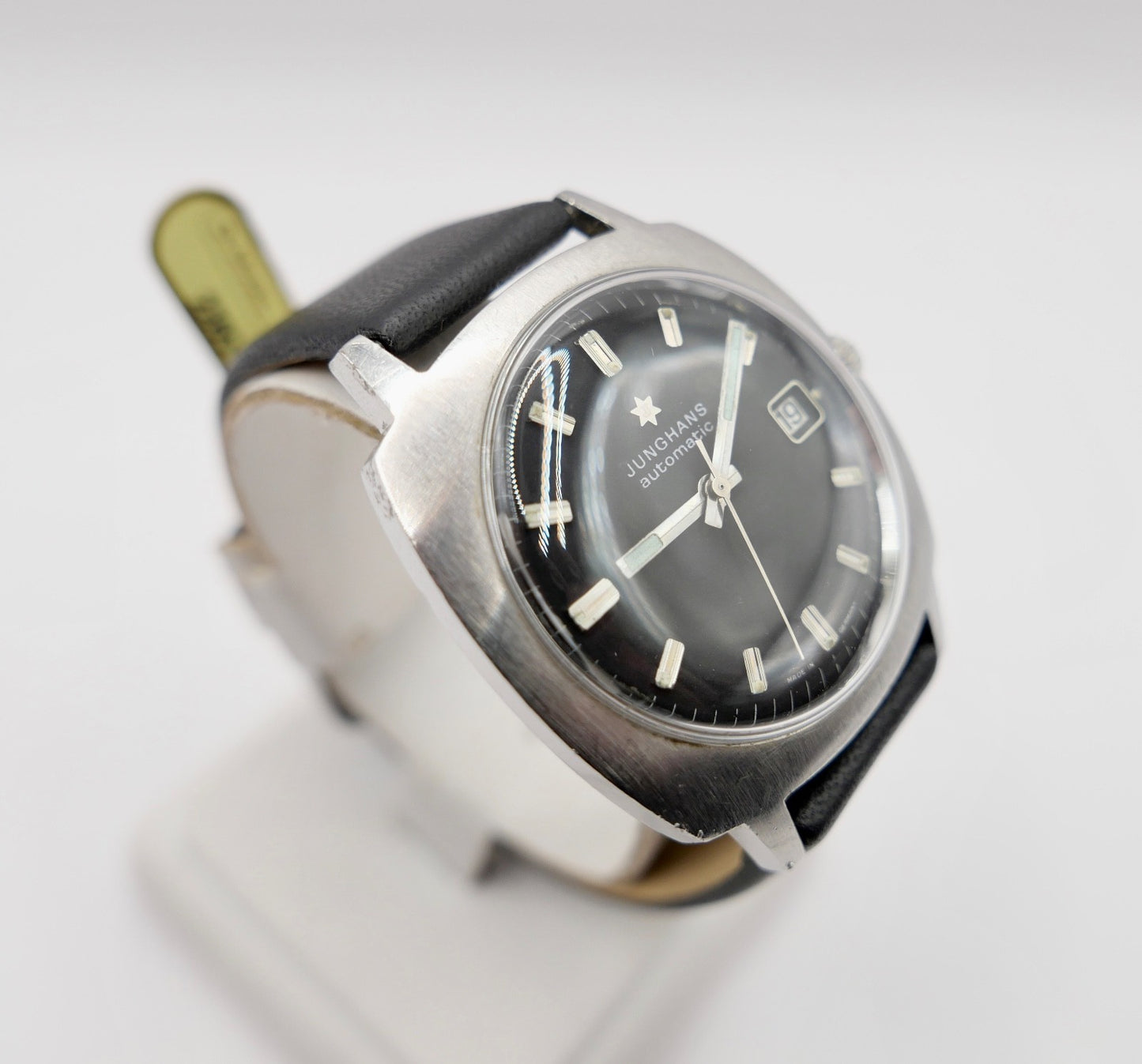 1970er Junghans Automatic Herrenuhr Cal. Eta 2472 schwarzes Zifferblatt