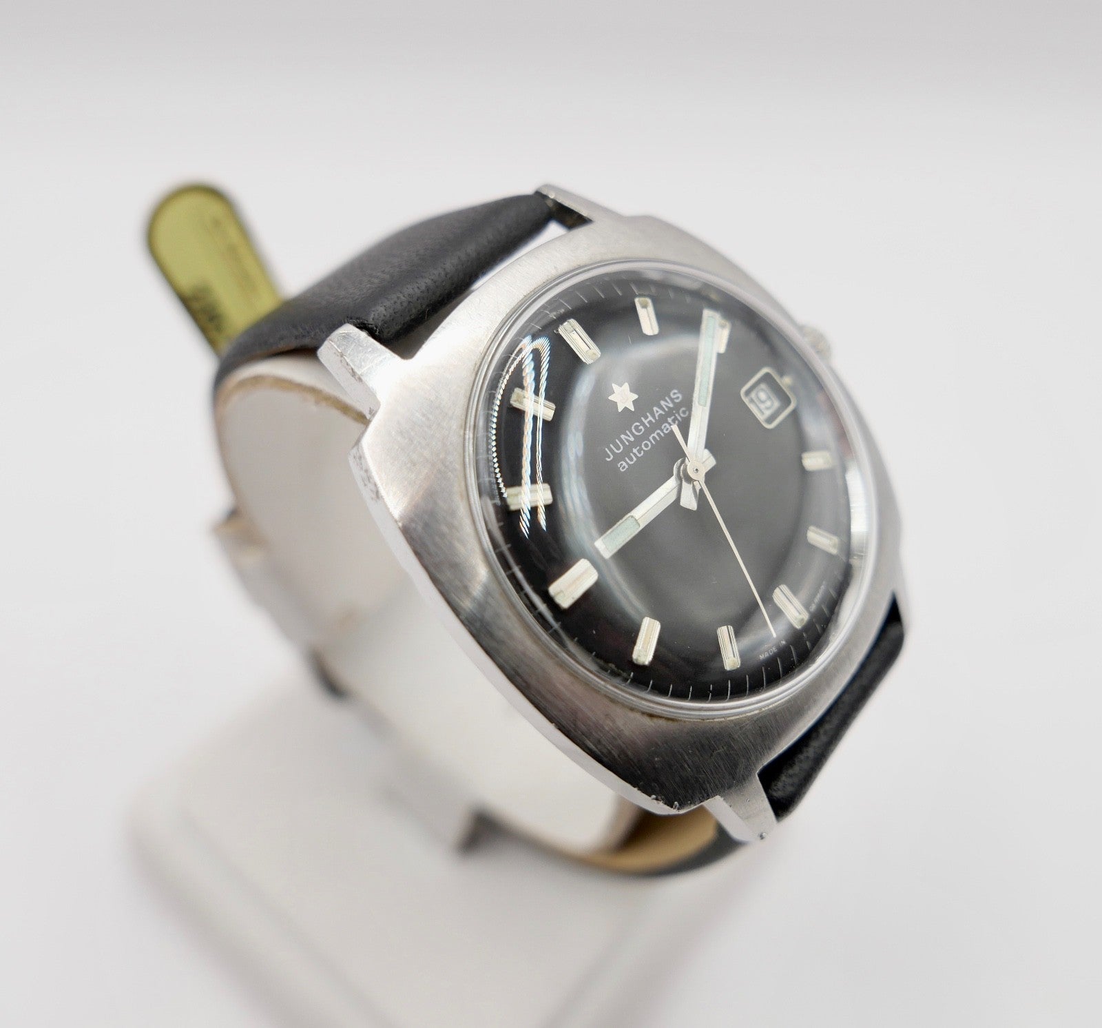 1970er Junghans Automatic Herrenuhr Cal. Eta 2472 schwarzes Zifferblatt