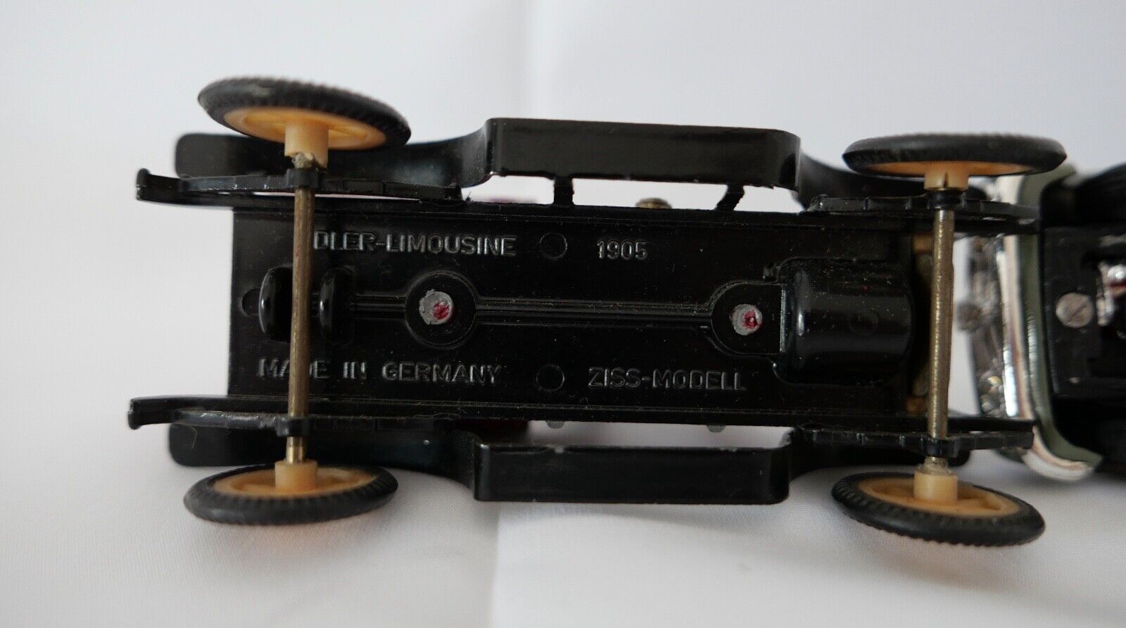 Posten 3 Stück Politoys Ziss-Modell Solido Modellauto BRM Alfa 2600 Adler 1905