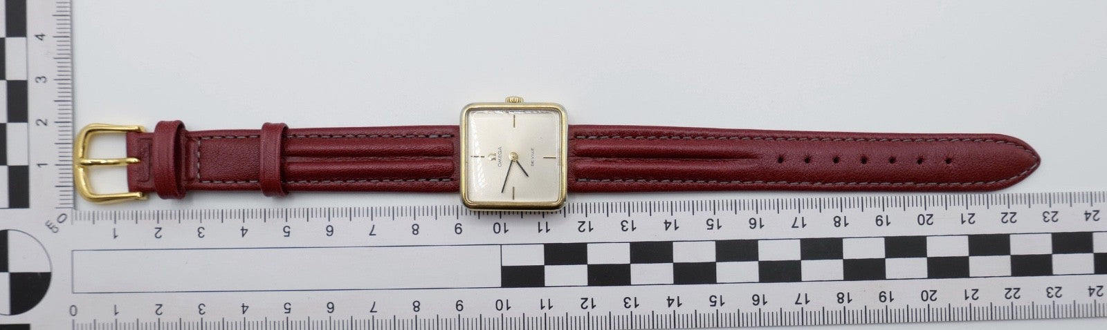 Omega De Ville Handaufzug Cal. 620 Vergoldet Damen Armbanduhr 25x25mm 60er Jahre