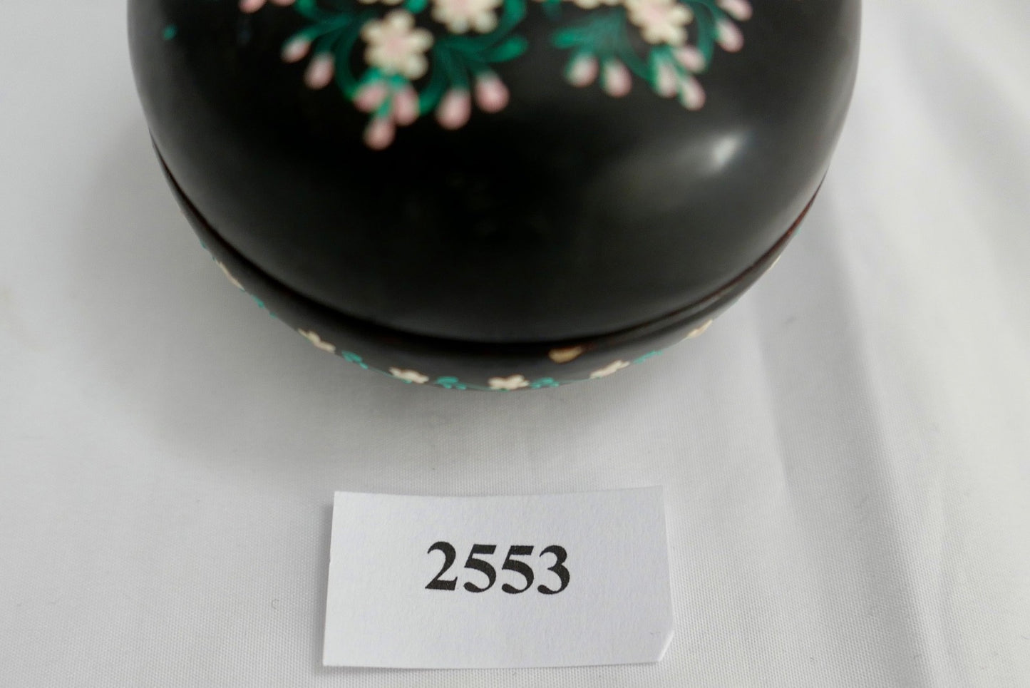 60er 70er Kaschmir Pappmaché Lackdose handbemaltes florales Hazara Blumenmuster