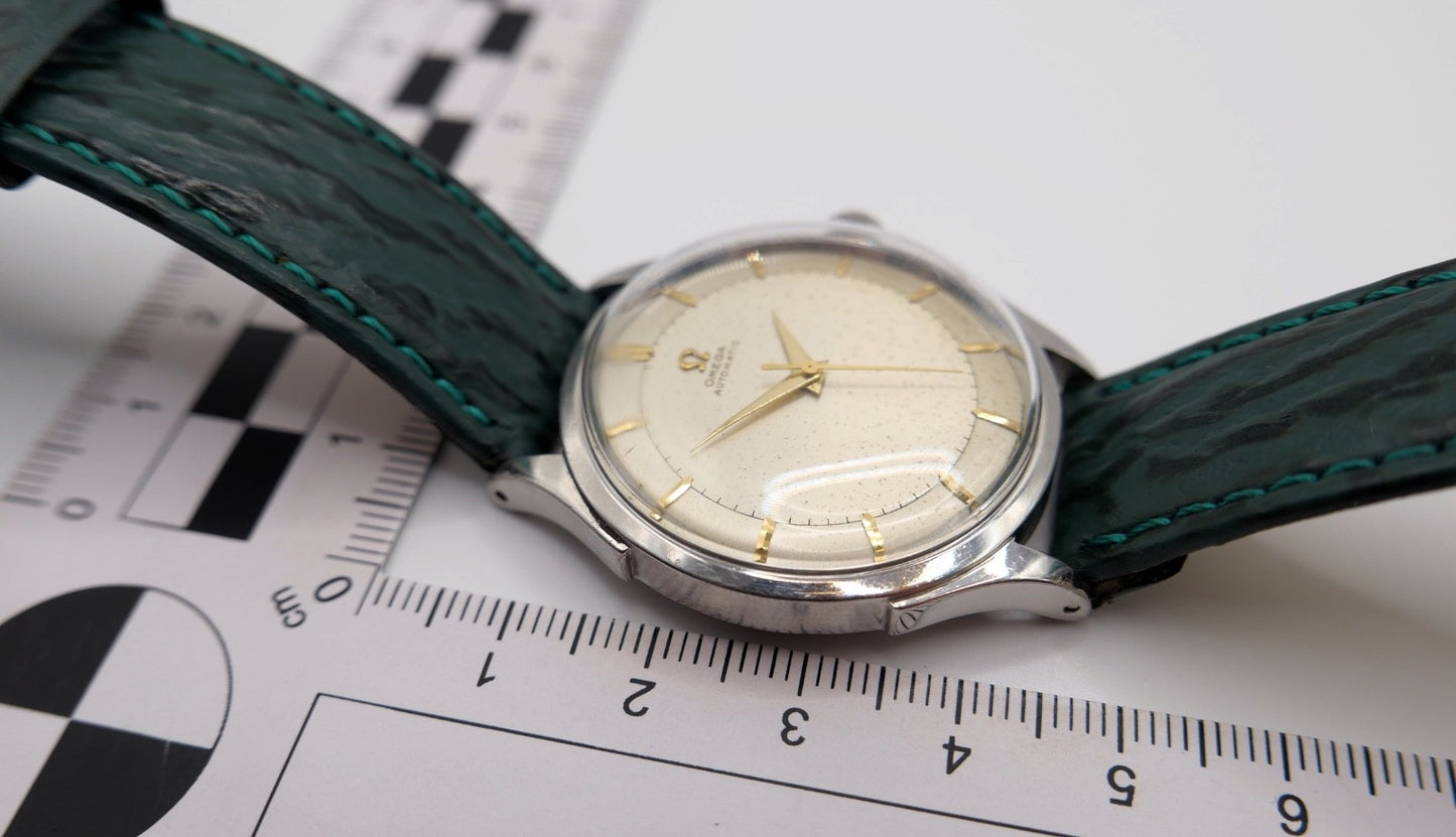 Omega Herrenarmbanduhr Ref. 2637-5 SC Kal. 354 automatischem Hammeraufzug Bumper