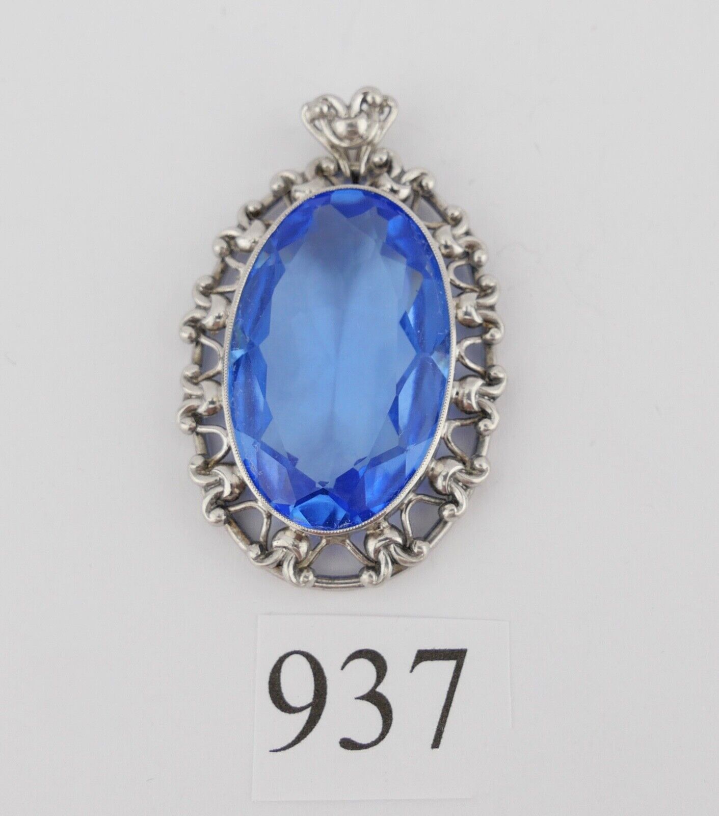 Großer Art Deco 835 Silber Anhänger mit 4,1 Ct blauem Glas Ø 6,3 cm um 1930 