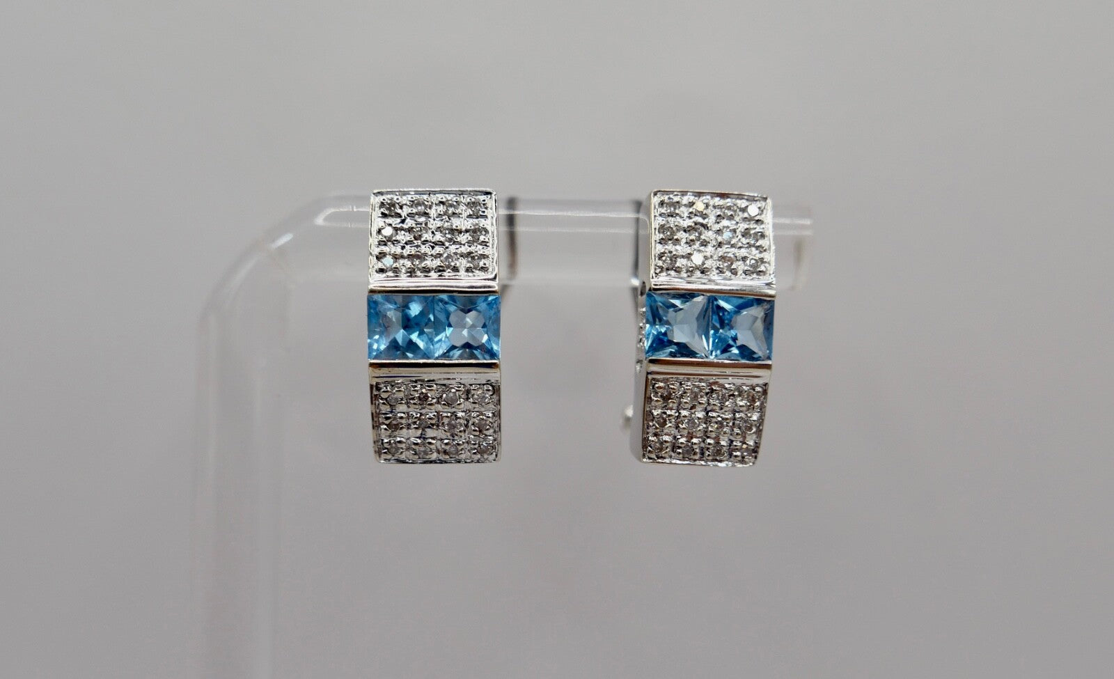 Blautopas & Brillant 750 18K Weißgold Gold Ohrringe 2 Ctw NEUwertig CCF