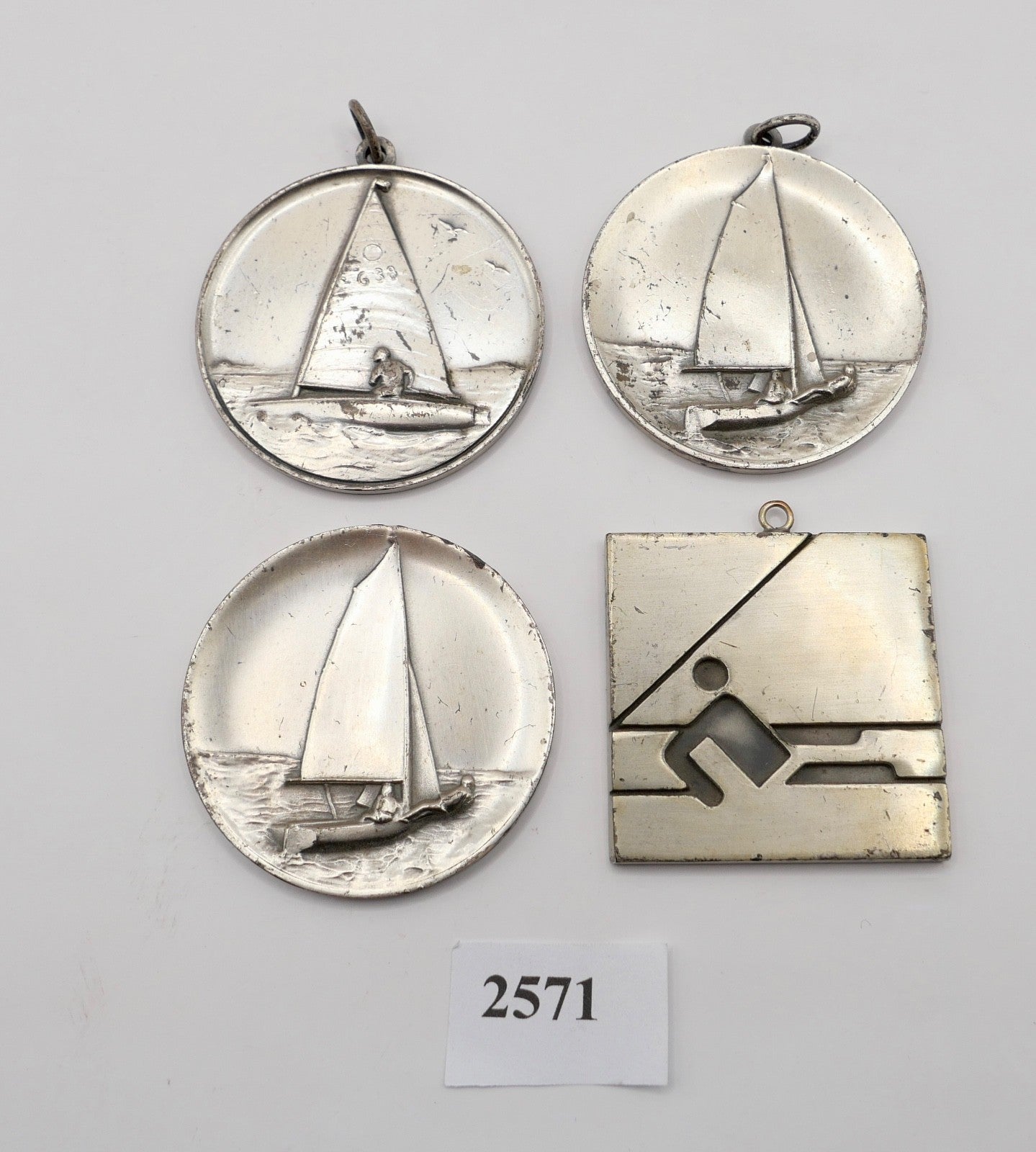 4 Stück Medaille 1972 Segeln Yachting St S.C. 470 YCHO
